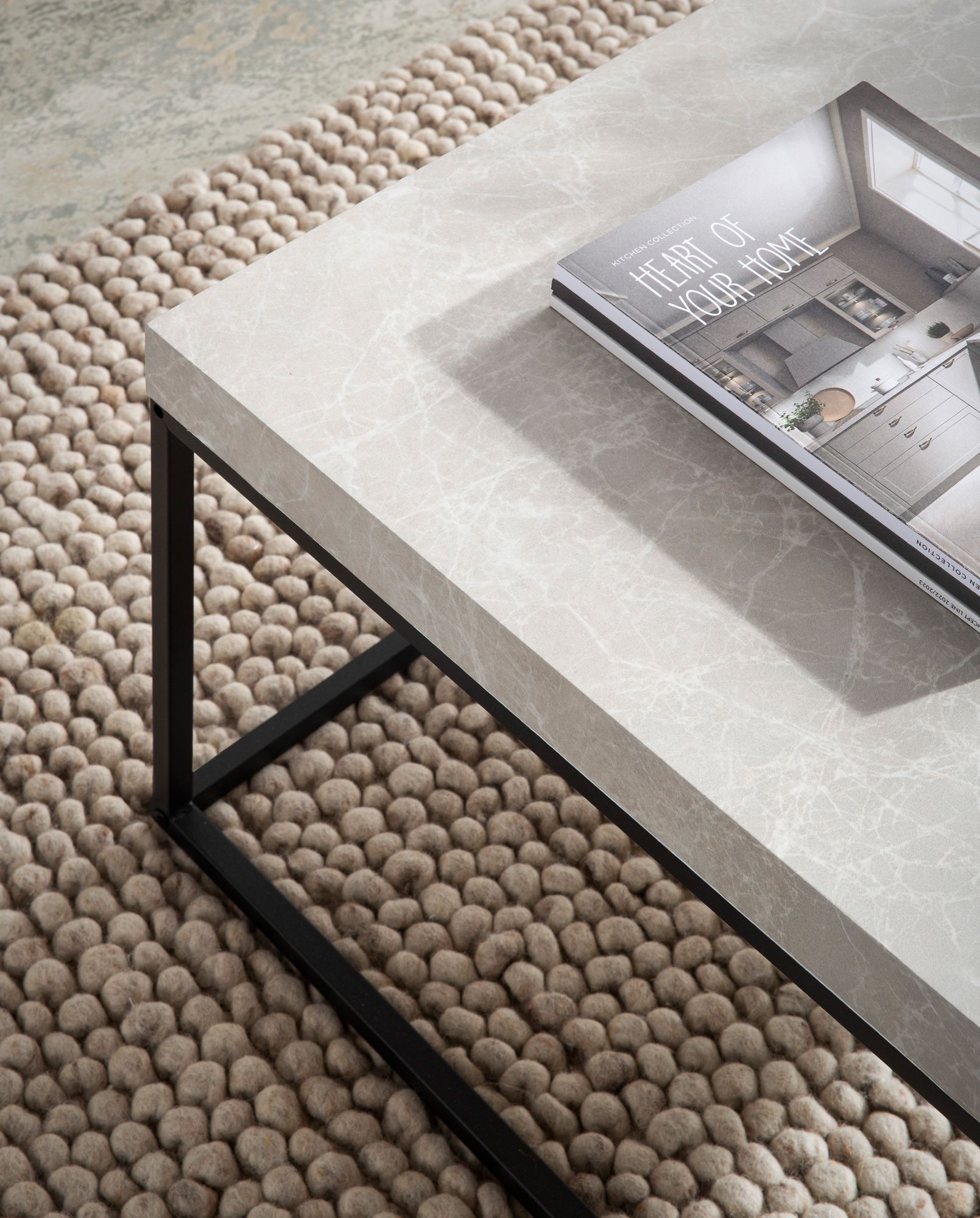 FineBuy Couchtisch 60x60x38 cm Sofatisch Modern, Design Wohnzimmertisch Quadratisch, Loungetisch Klein, Kaffeetisch Metallbeine | Farbe: Beige