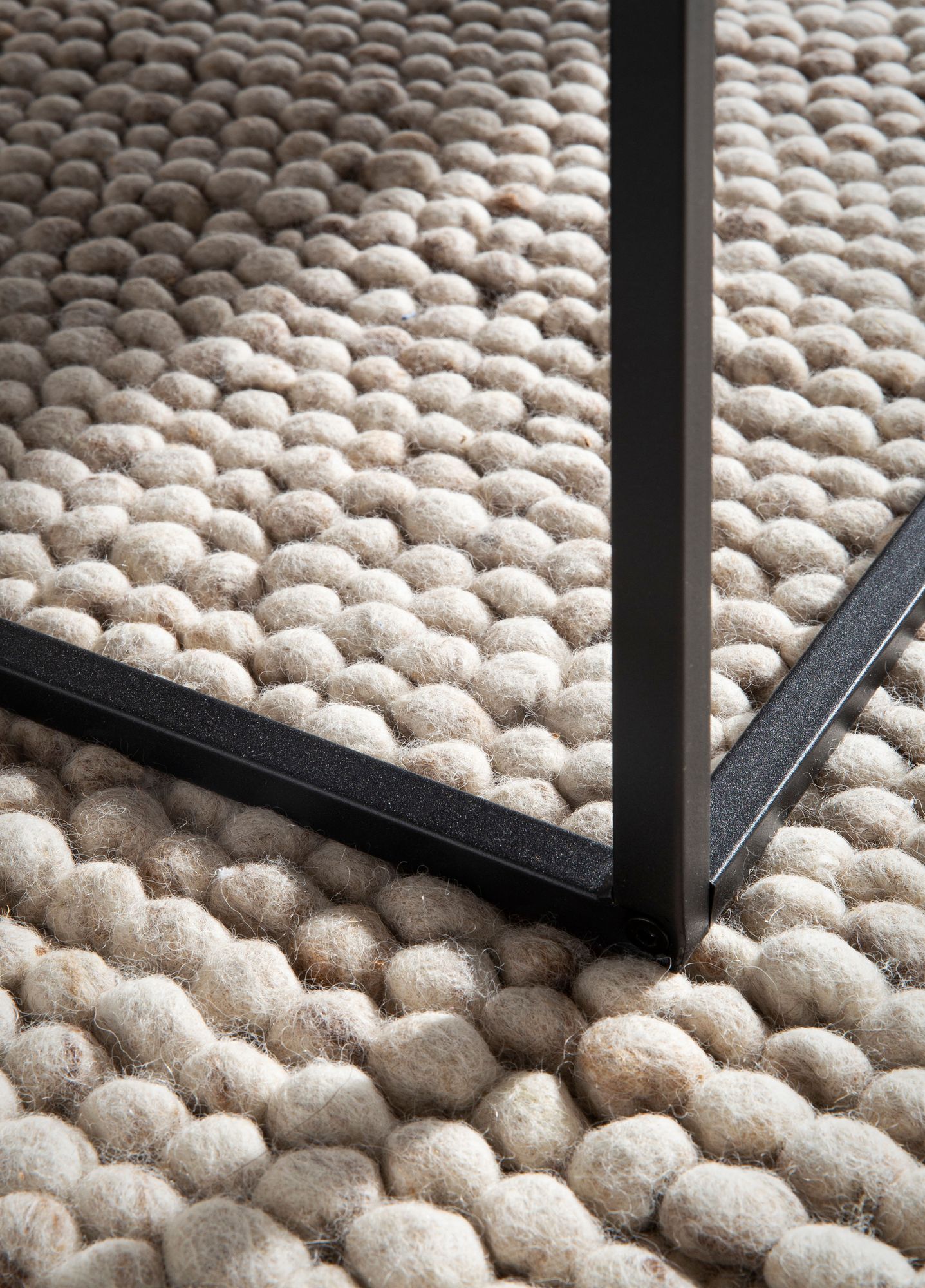 FineBuy Couchtisch 60x60x38 cm Sofatisch Modern, Design Wohnzimmertisch Quadratisch, Loungetisch Klein, Kaffeetisch Metallbeine | Farbe: Beige