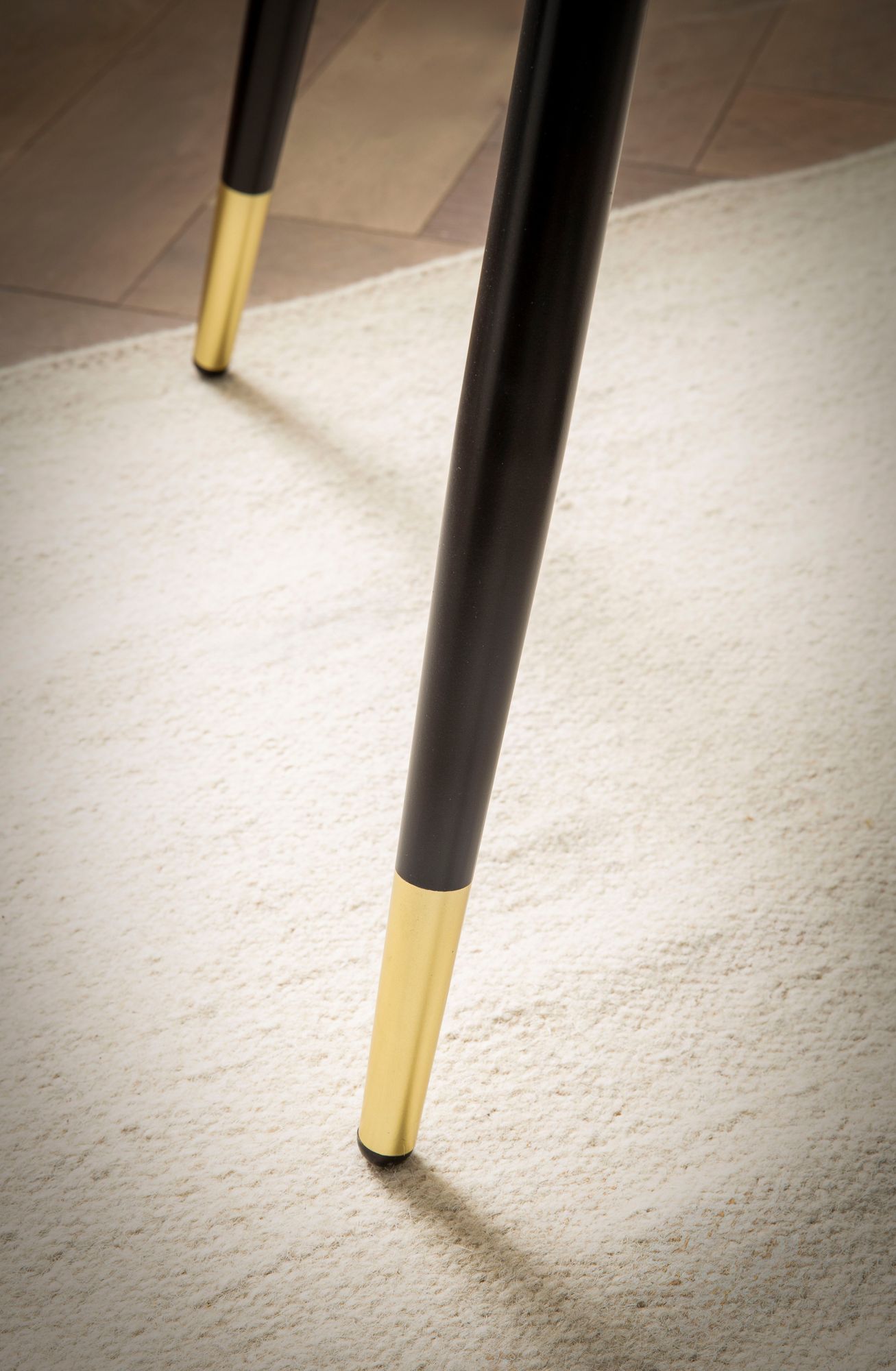 FineBuy Esszimmertisch 75x75x76 cm Marmor-Optik Esstisch Modern, Küchentisch mit Metallbeinen, Kleiner Speisetisch Esszimmer Rund | Farbe: Schwarz