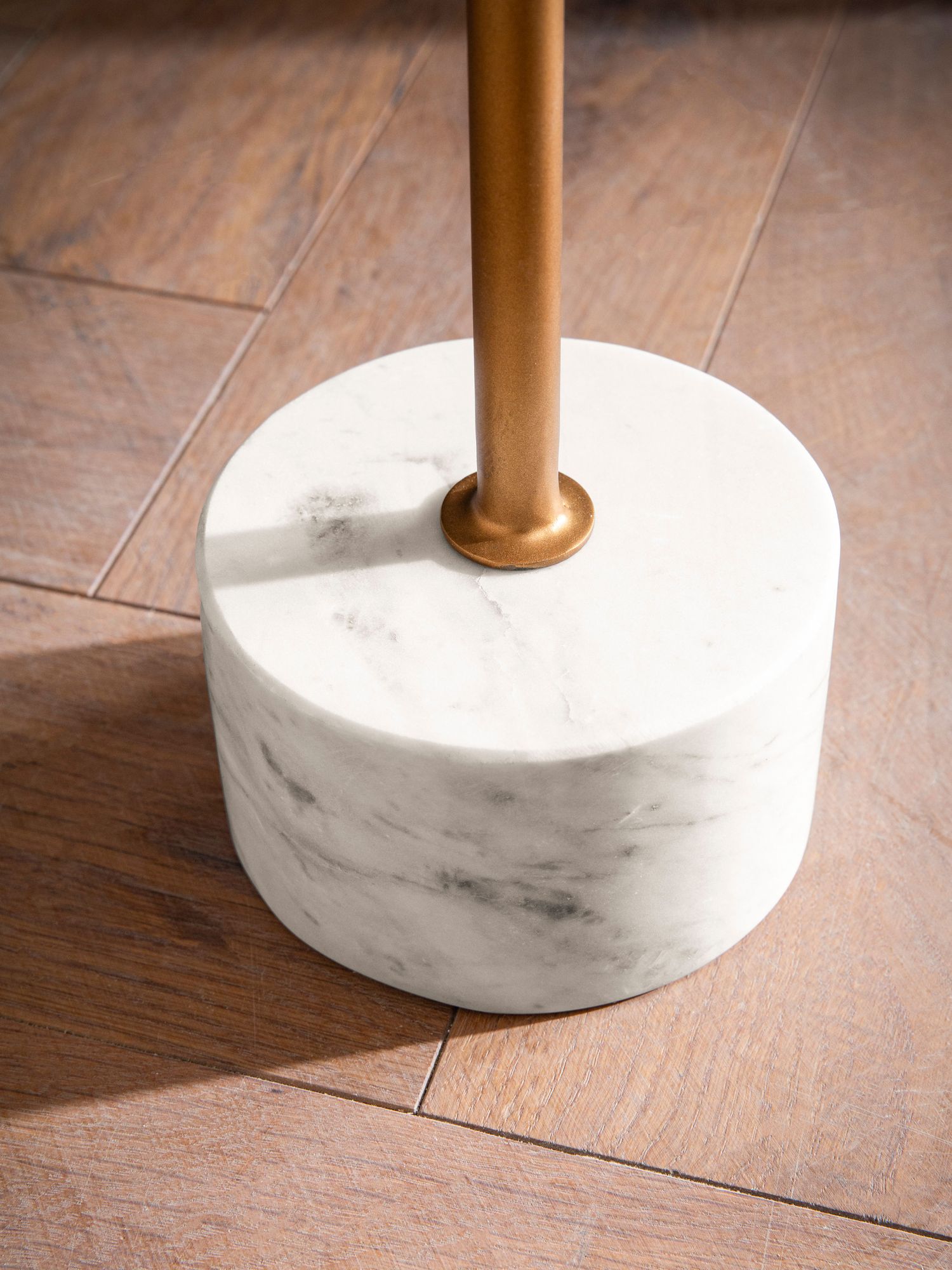 FineBuy Beistelltisch Echter Marmor Metall 30x30x55,5 cm Anstelltisch Weiß Gold, Kleiner Abstelltisch Rund, Wohnzimmertisch Couch Modern, Marmortisch Hoch | Farbe: Weiß FineBuy Beistelltisch Echter Marmor Metall 30x30x55,5 cm Anstelltisch Weiß Gold, Kleiner Abstelltisch Rund, Wohnzimmertisch Couch Modern, Marmortisch Hoch | Farbe: Weiß