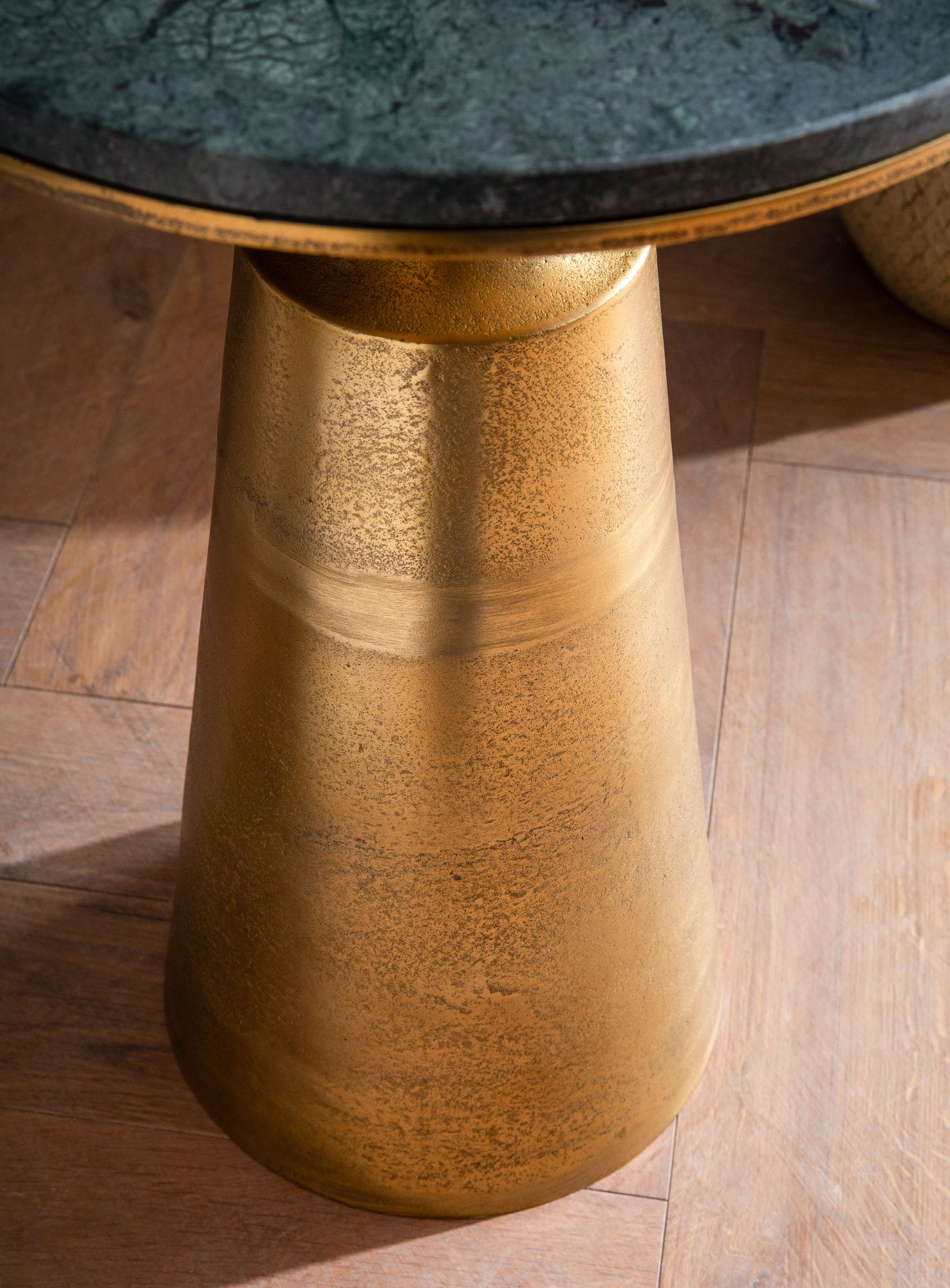 FineBuy Beistelltisch Echter Marmor Metall 40x40x56,5 cm Anstelltisch Grün Gold, Kleiner Abstelltisch Rund, Wohnzimmertisch Couch Modern, Marmortisch Hoch | Farbe: Gold