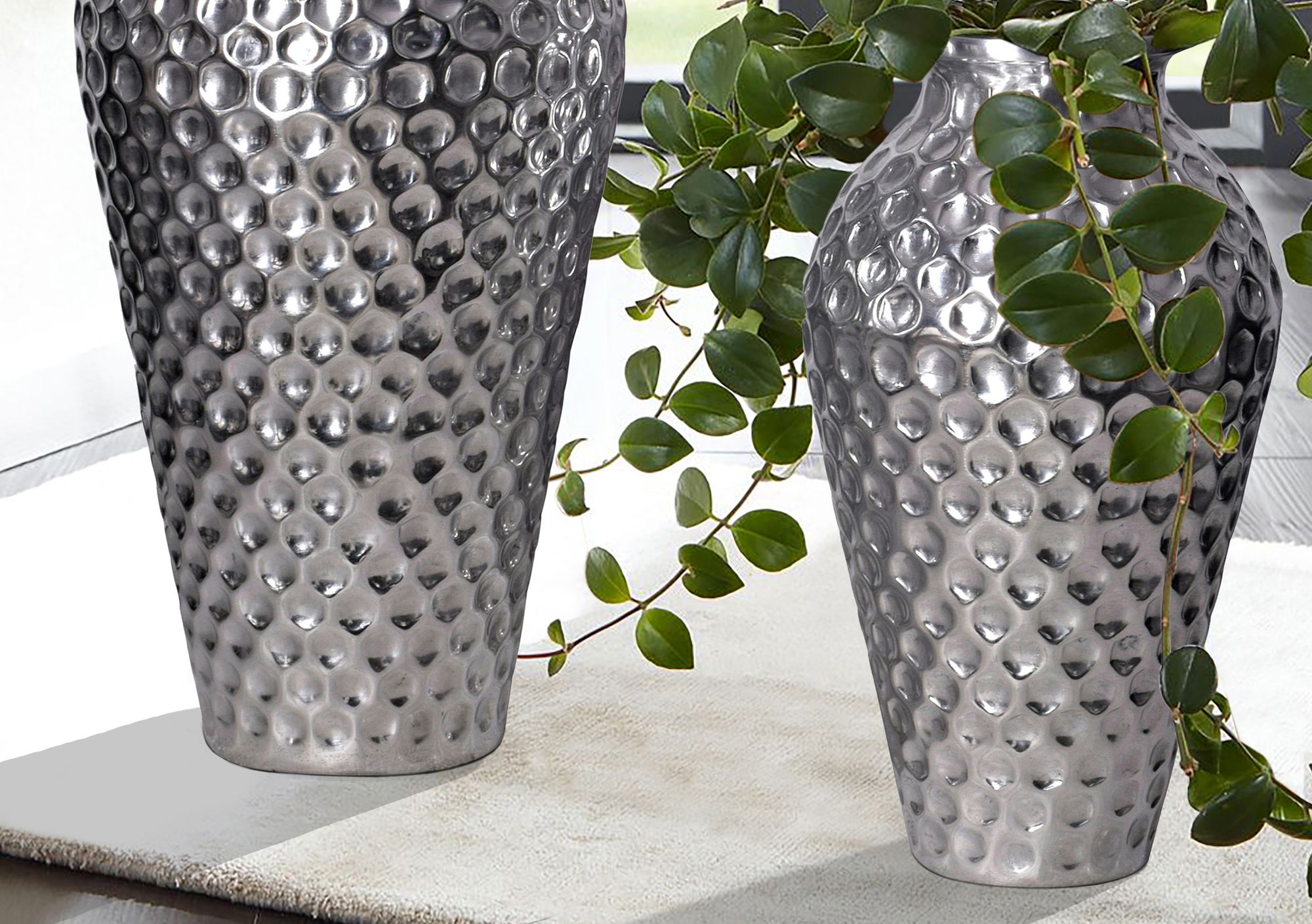 FineBuy Deko Vase 2er Set Aluminium Amphore Blumenvase Modern, Dekovase Rund 2-teilig für Blumen, Alu Tischvase Wohndeko Metall Tischdeko Handgefertigt | Farbe: Silber