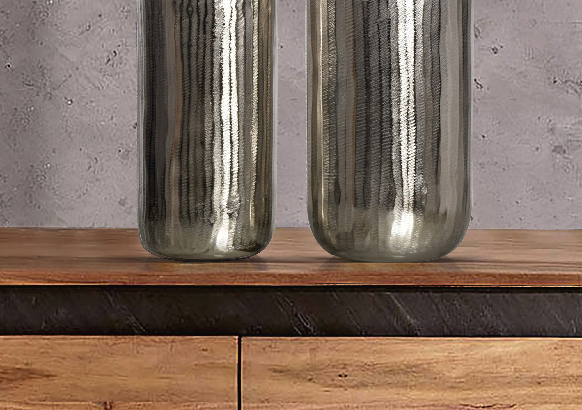 FineBuy Deko Vase 2er Set Aluminium Zylinder Blumenvase Modern, Dekovase Rund 2-teilig für Blumen, Alu Tischvase Wohndeko Metall Tischdeko Handgefertigt | Farbe: Silber