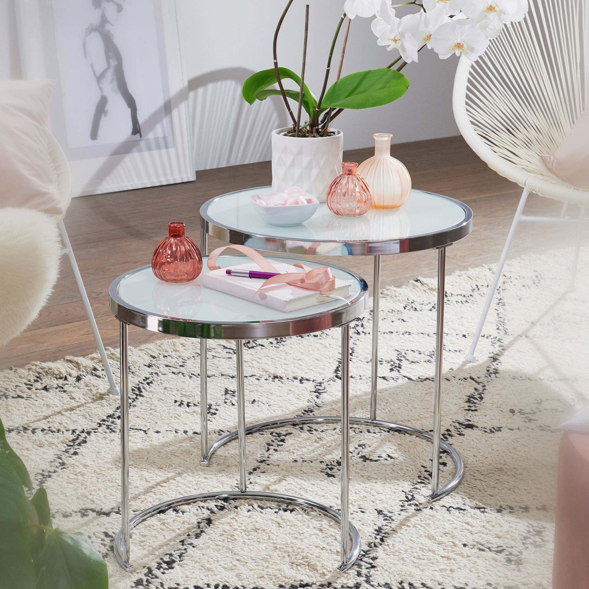FineBuy Design Beistelltisch Rund Ø 50/42 cm - 2 teilig Weiß Silber mit Glasplatte, Wohnzimmertisch 2er Set, Satztisch Milchglas, Couchtisch | Farbe: Weiß