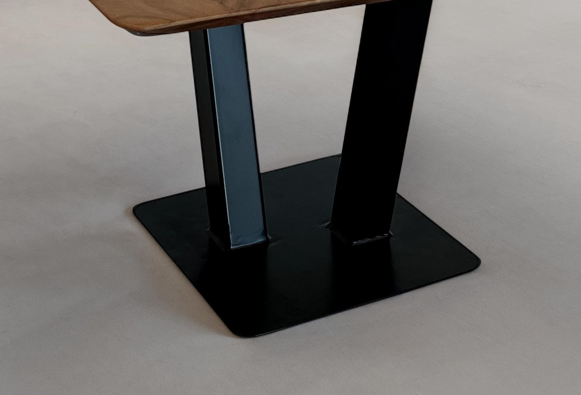 FineBuy Couchtisch 60x60x40 cm Akazie Massivholz Metall Sofatisch Quadratisch, Design Wohnzimmertisch mit natürlicher Holzmaserung, Industrial Kaffeetisch Wohnzimmer Modern | Farbe: Braun FineBuy Couchtisch 60x60x40 cm Akazie Massivholz Metall Sofatisch Quadratisch, Design Wohnzimmertisch mit natürlicher Holzmaserung, Industrial Kaffeetisch Wohnzimmer Modern | Farbe: Braun