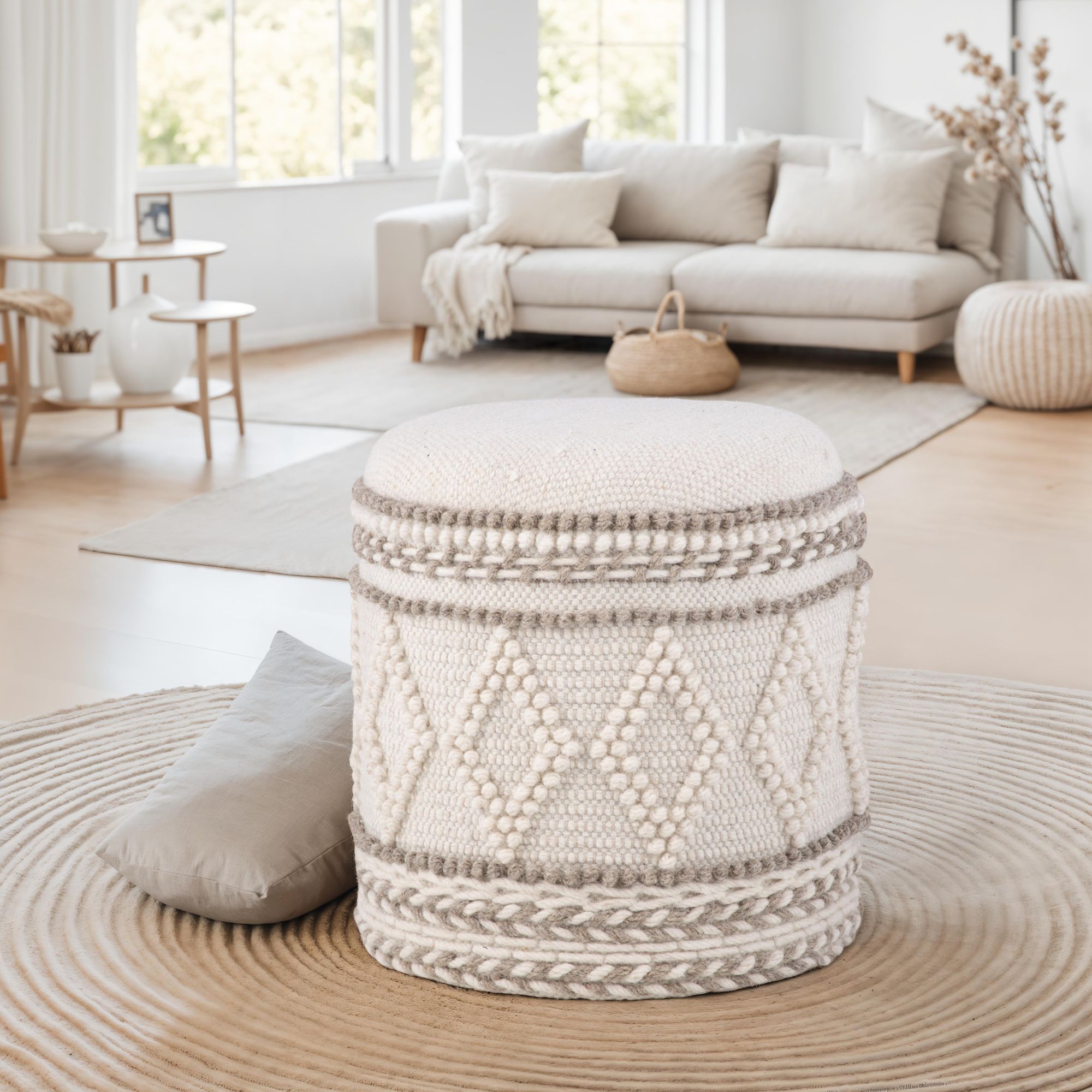 FineBuy Sitzhocker mit Stauraum – Ø 40 x H 45 cm – runder Aufbewahrungshocker aus Stoff mit Boho Design – gepolsterter Fußhocker, Beistellhocker, ideal für Wohnzimmer & Schlafzimmer | Farbe: Beige