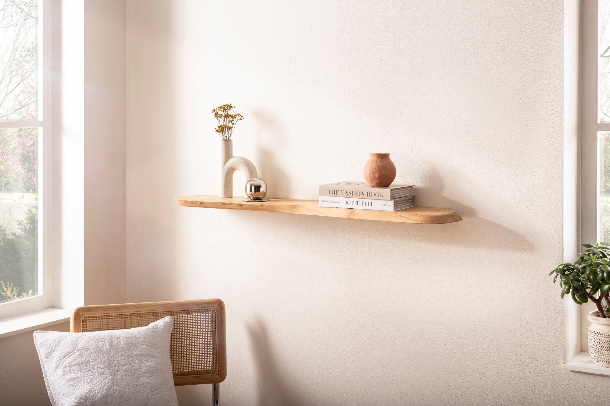 FineBuy Wandregal Akazie Massivholz - Schwebendes Design Regal für die Wand Holz massiv - Hängeregal in organischer Form - Wandboard aus Echtholz | Farbe: Braun