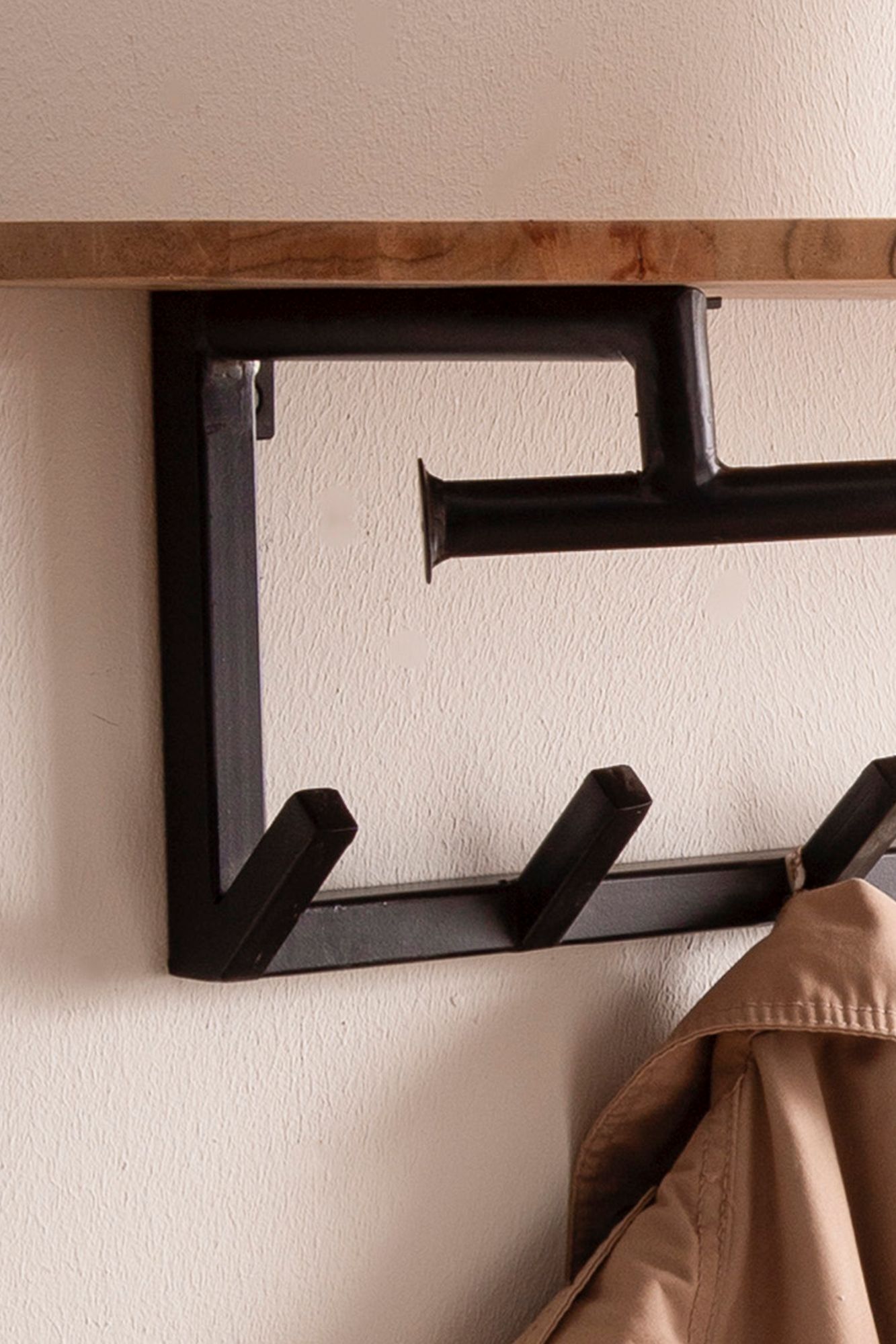 FineBuy Wandgarderobe Akazie Massivholz 100 cm mit Ablage - Industrial Garderobenpaneel mit Hutablage - Wand Garderobenleiste Hakenleiste - 8 Metall Kleiderhaken & Kleiderstange | Farbe: Braun