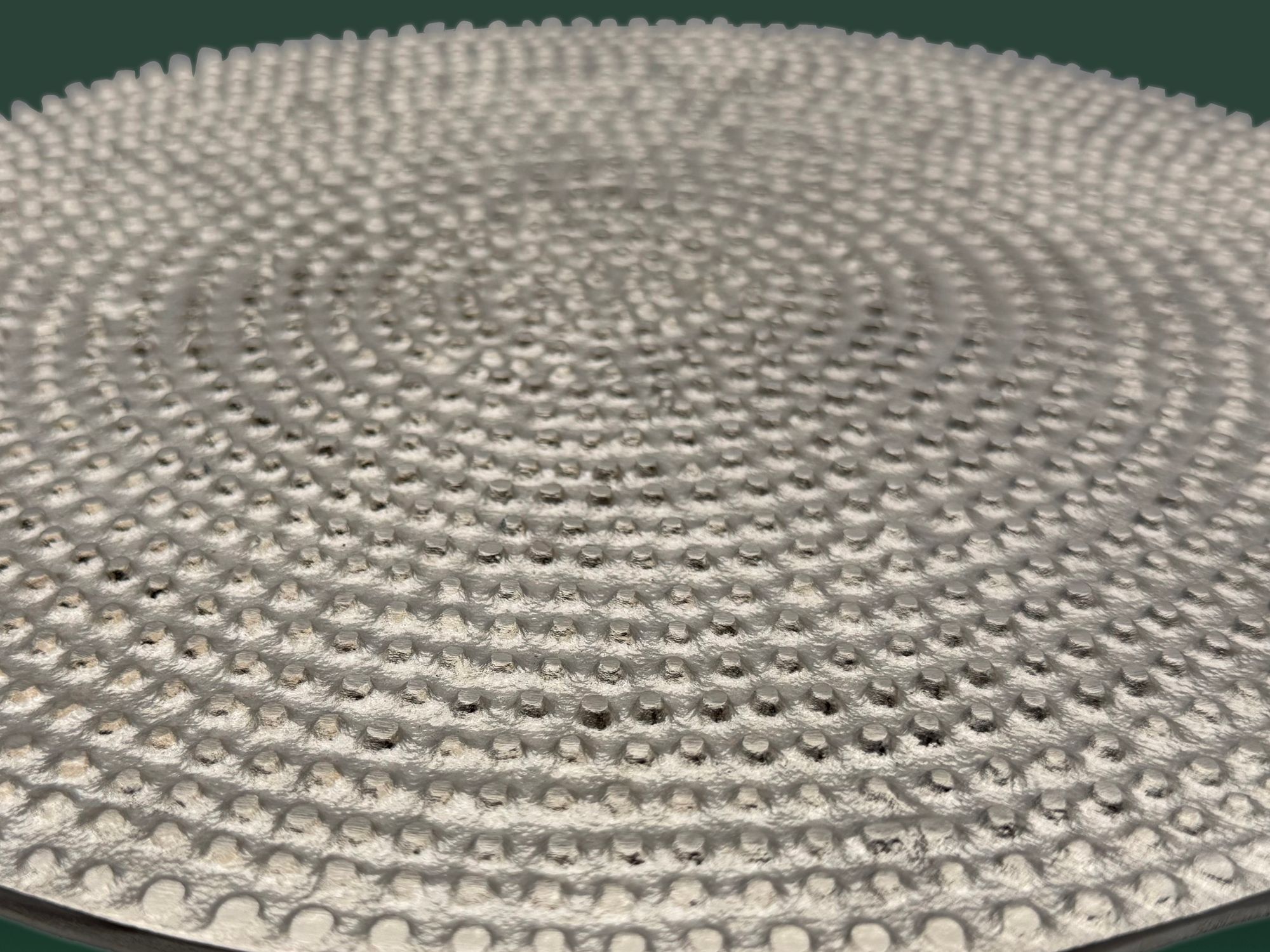 FineBuy Beistelltisch Aluminium 28cm - Kleiner runder Anstelltisch aus Metall silber - Design Wohnzimmertisch - Dekotisch - Couchtisch - Metalltisch Handmade pflegeleicht | Farbe: Silber