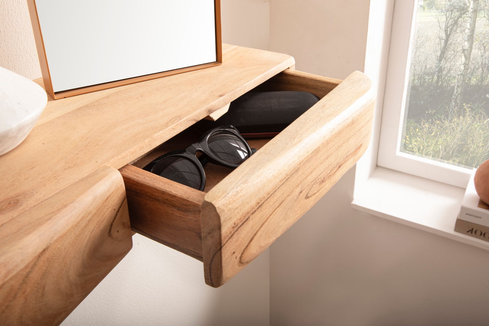 FineBuy Wandregal Akazie Massivholz mit Schublade - Design Regal für die Wand - Holz Wandboard mit Stauraum - Schwebendes Hängeregal aus Echtholz | Farbe: Braun FineBuy Wandregal Akazie Massivholz mit Schublade - Design Regal für die Wand - Holz Wandboard mit Stauraum - Schwebendes Hängeregal aus Echtholz | Farbe: Braun