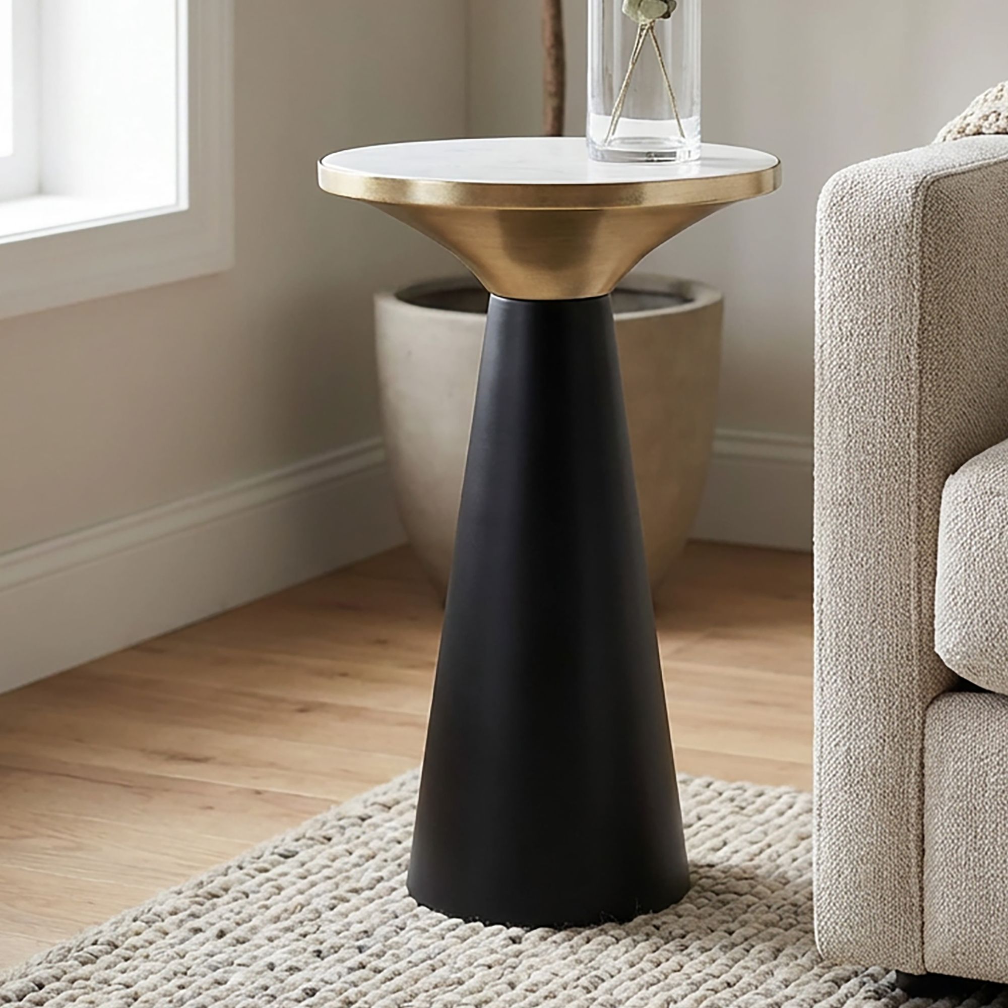 FineBuy Beistelltisch Aluminium & Marmor Tischplatte 28cm rund - Kleiner runder Anstelltisch aus Metall Schwarz - Design Wohnzimmertisch - Dekotisch - Couchtisch - Metalltisch Handmade pflegeleicht | Farbe: Schwarz FineBuy Beistelltisch Aluminium & Marmor Tischplatte 28cm rund - Kleiner runder Anstelltisch aus Metall Schwarz - Design Wohnzimmertisch - Dekotisch - Couchtisch - Metalltisch Handmade pflegeleicht | Farbe: Schwarz