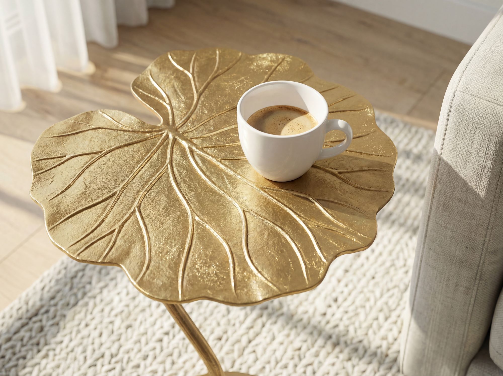 Beistelltisch Alu Gold 40x38cm Blattform Wohnzimmertisch Couchtisch Anstelltisch – Ansicht 5