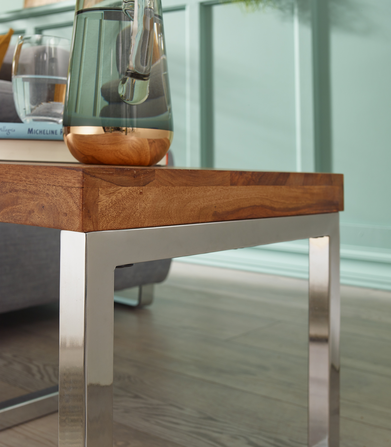 FineBuy Couchtisch quadratisch 46cm Sheesham Massivholz mit Chrom Gestell, Design Wohnzimmertisch, Sofatisch mit Metallrahmen, Holztisch Wohnzimmer, Beistelltisch Echtholz | Farbe: Braun FineBuy Couchtisch quadratisch 46cm Sheesham Massivholz mit Chrom Gestell, Design Wohnzimmertisch, Sofatisch mit Metallrahmen, Holztisch Wohnzimmer, Beistelltisch Echtholz | Farbe: Braun