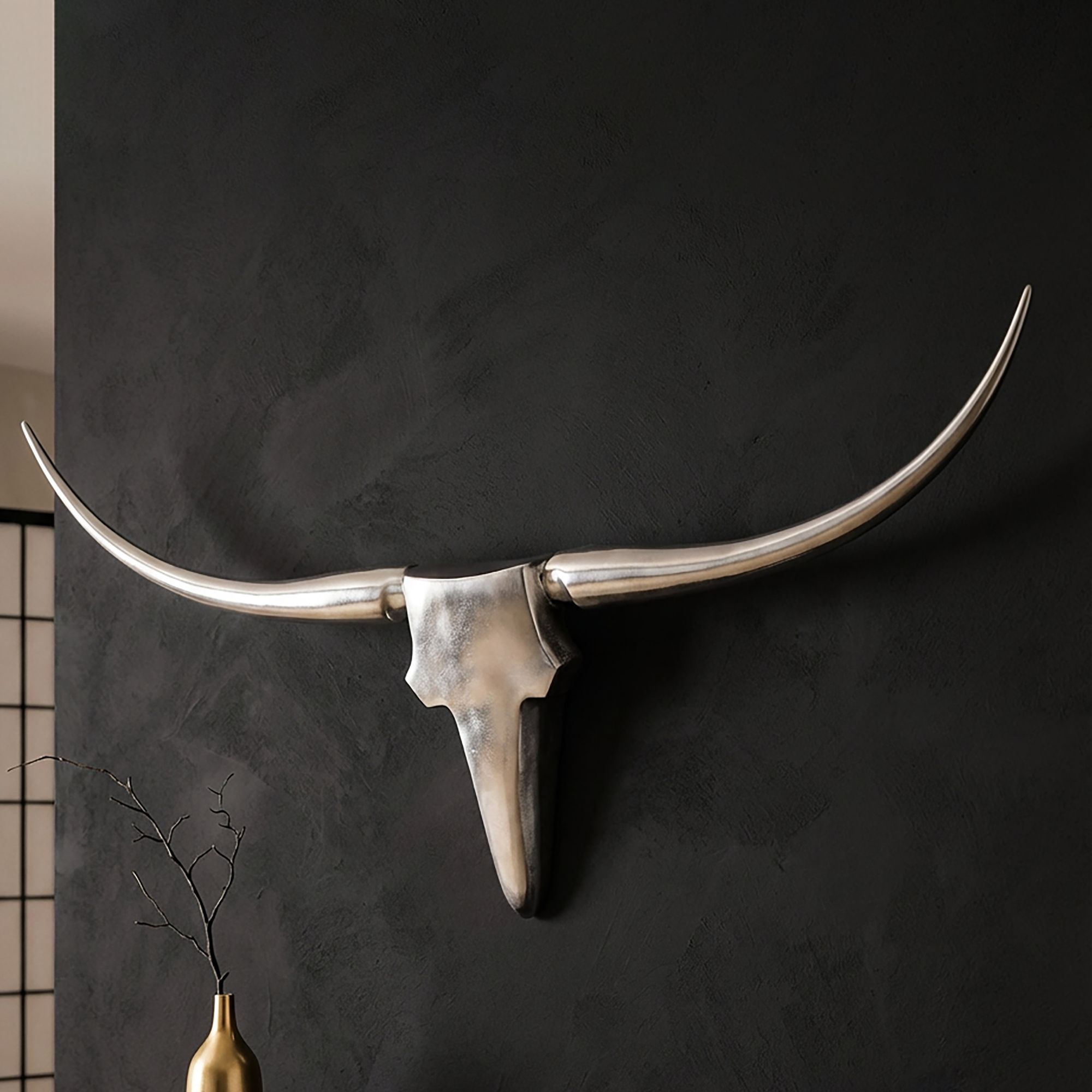 FineBuy Bull Geweih L Wanddekoration 125 cm breit Aluminium silber Wandgeweih – Ansicht 1