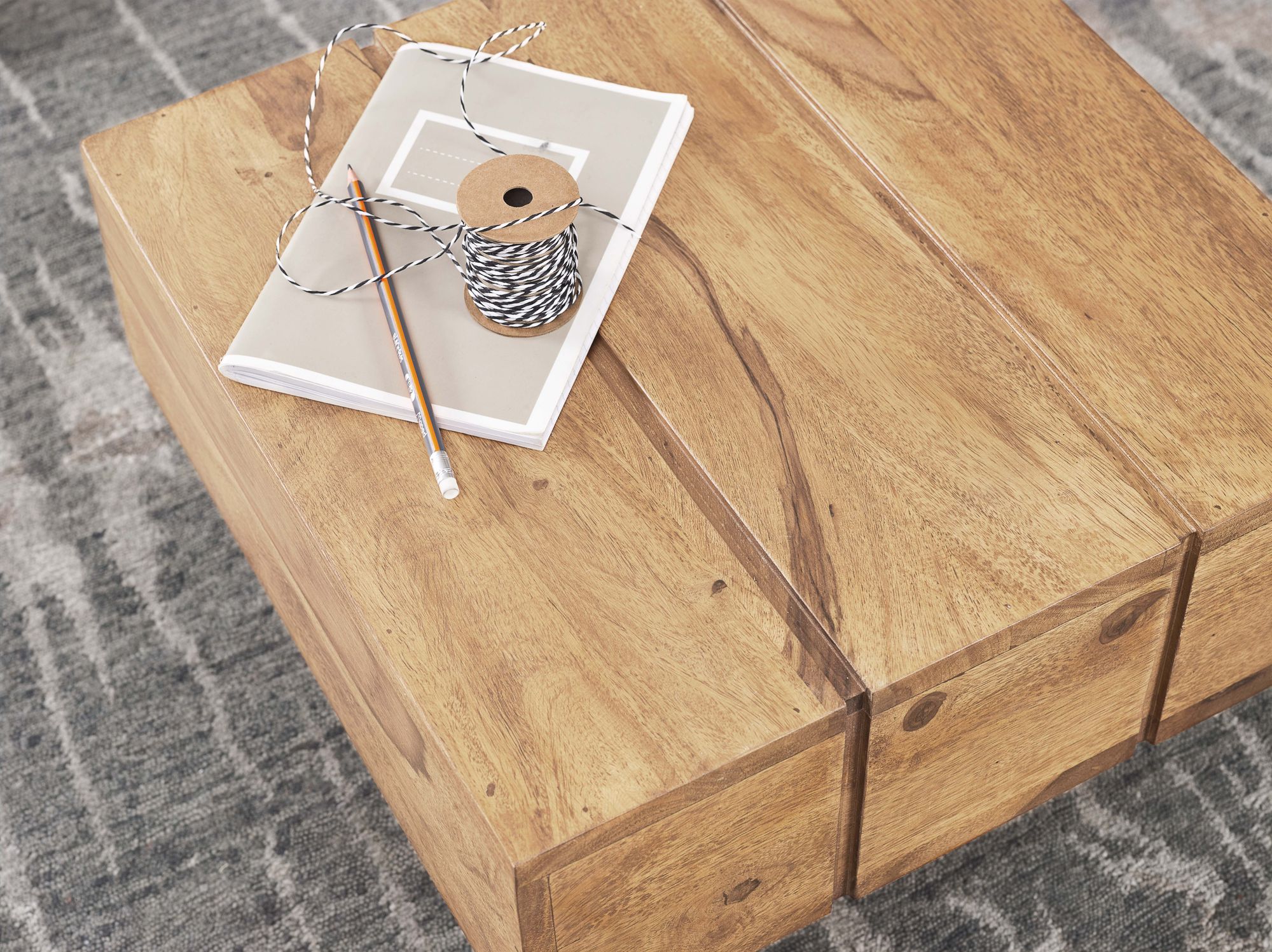 FineBuy Beistelltisch Massivholz Wohnzimmertisch 44 x 44 x 30 cm Couchtisch massiv Landhaus-Stil Cube quadratisch | Farbe: Braun