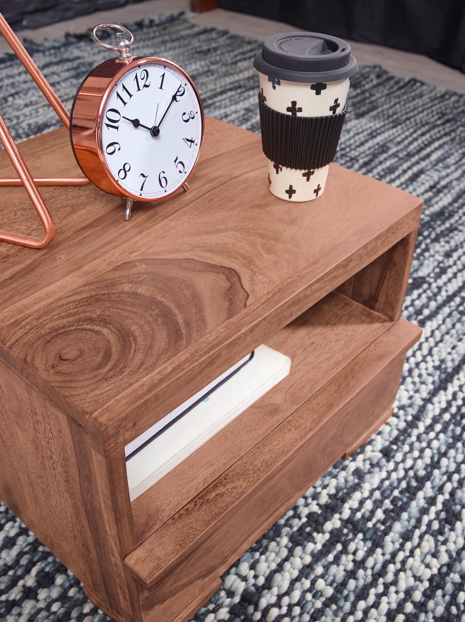 FineBuy Nachttisch Massivholz mit Schublade & Ablagefach – Flache Landhaus Nachtkommode für Schlafzimmer, Nachtkästchen mit Stauraum für Futon Betten – 40x40x30 cm | Farbe: Braun