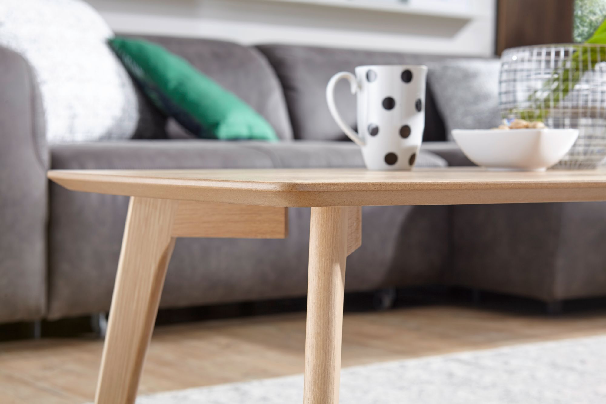 Couchtisch Eiche Furnier Holz Wohnzimmertisch 110 cm Holztisch