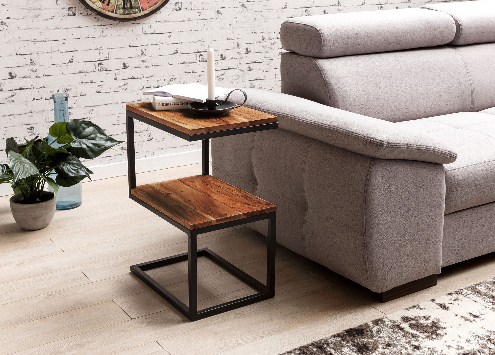 FineBuy Beistelltisch S-Form Massivholz / Metall 45 x 60 x 30 cm, Design Wohnzimmertisch Landhaus-Stil, Anstelltisch Ablagetisch eckig | Farbe: Braun FineBuy Beistelltisch S-Form Massivholz / Metall 45 x 60 x 30 cm, Design Wohnzimmertisch Landhaus-Stil, Anstelltisch Ablagetisch eckig | Farbe: Braun