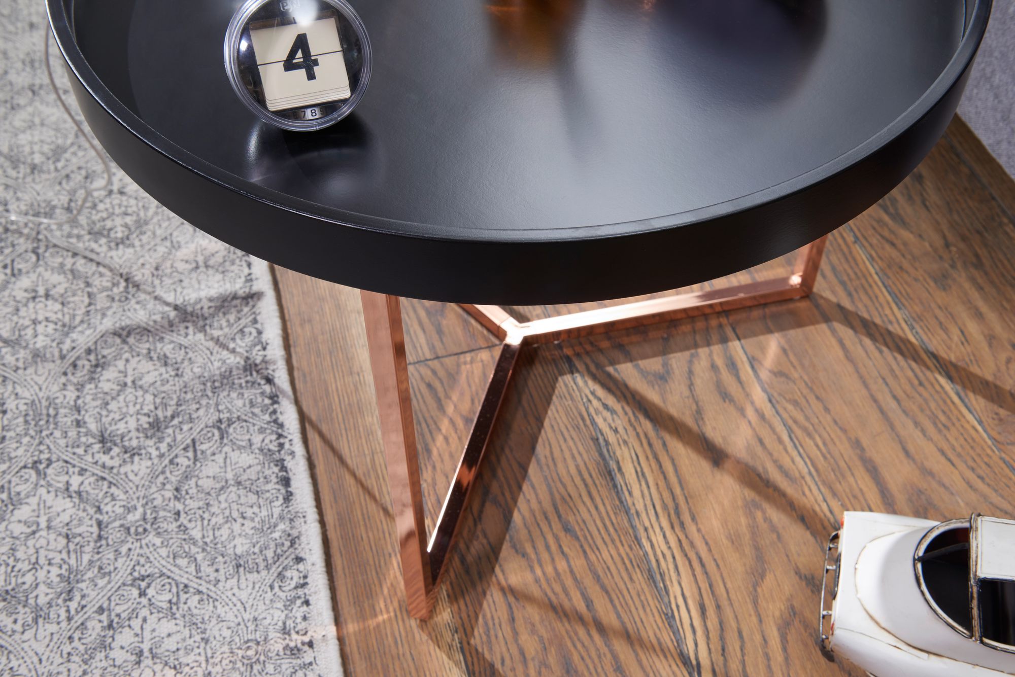 FineBuy Couchtisch 58,5x42x58,5cm Sofatisch Metall Rund, Designer Retro Wohnzimmertisch modern, Kleiner Loungetisch mit Metallgestell, Runder Tabletttisch mit Holz-Platte | Farbe: Schwarz