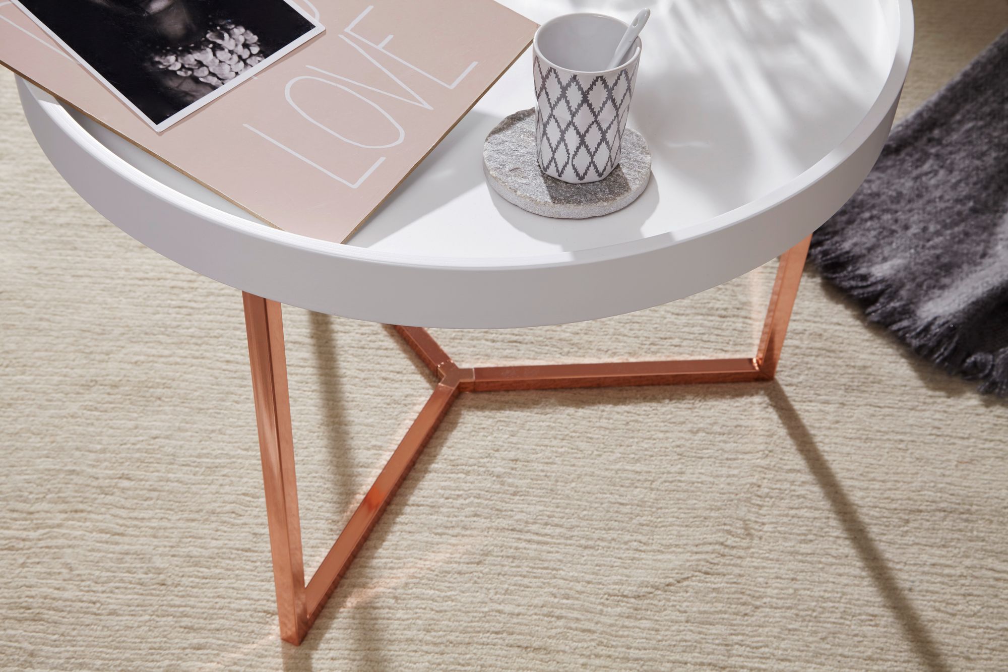 FineBuy Couchtisch 58,5x42x58,5cm Sofatisch Metall Rund, Designer Retro Wohnzimmertisch modern, Kleiner Loungetisch mit Metallgestell, Runder Tabletttisch mit Holz-Platte | Farbe: Schwarz