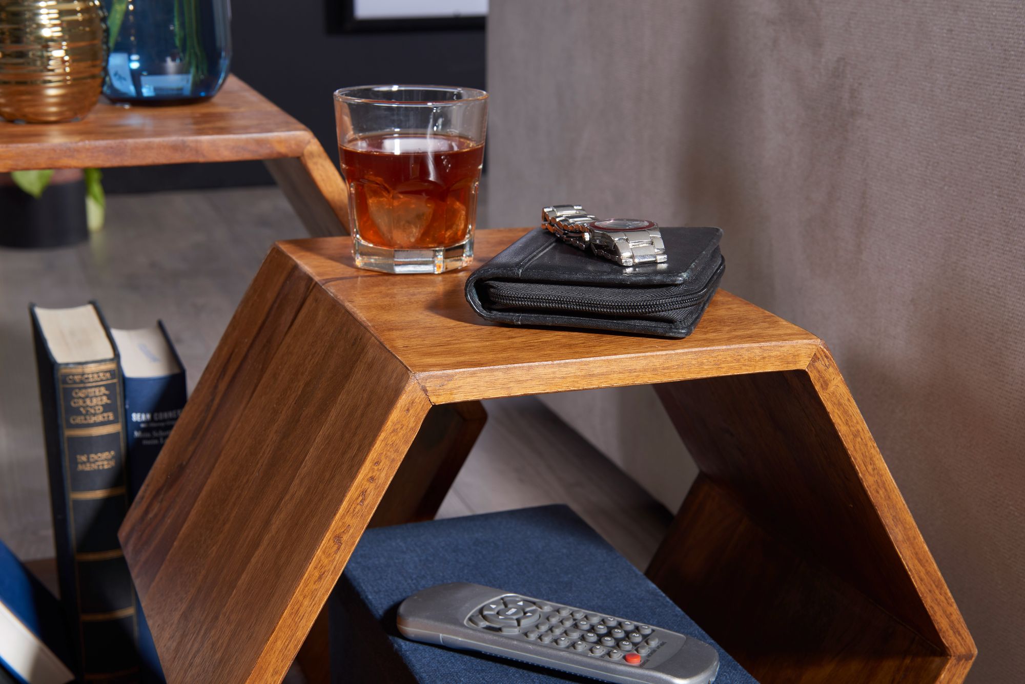 FineBuy Beistelltisch 2er Set Sheesham Massivholz Design Wohnzimmertisch, Couchtisch-Set massiv, Designer Satztisch Wohnzimmer, Kleiner Sofatisch Holz, Ablagetisch Sofa klein | Farbe: Braun FineBuy Beistelltisch 2er Set Sheesham Massivholz Design Wohnzimmertisch, Couchtisch-Set massiv, Designer Satztisch Wohnzimmer, Kleiner Sofatisch Holz, Ablagetisch Sofa klein | Farbe: Braun