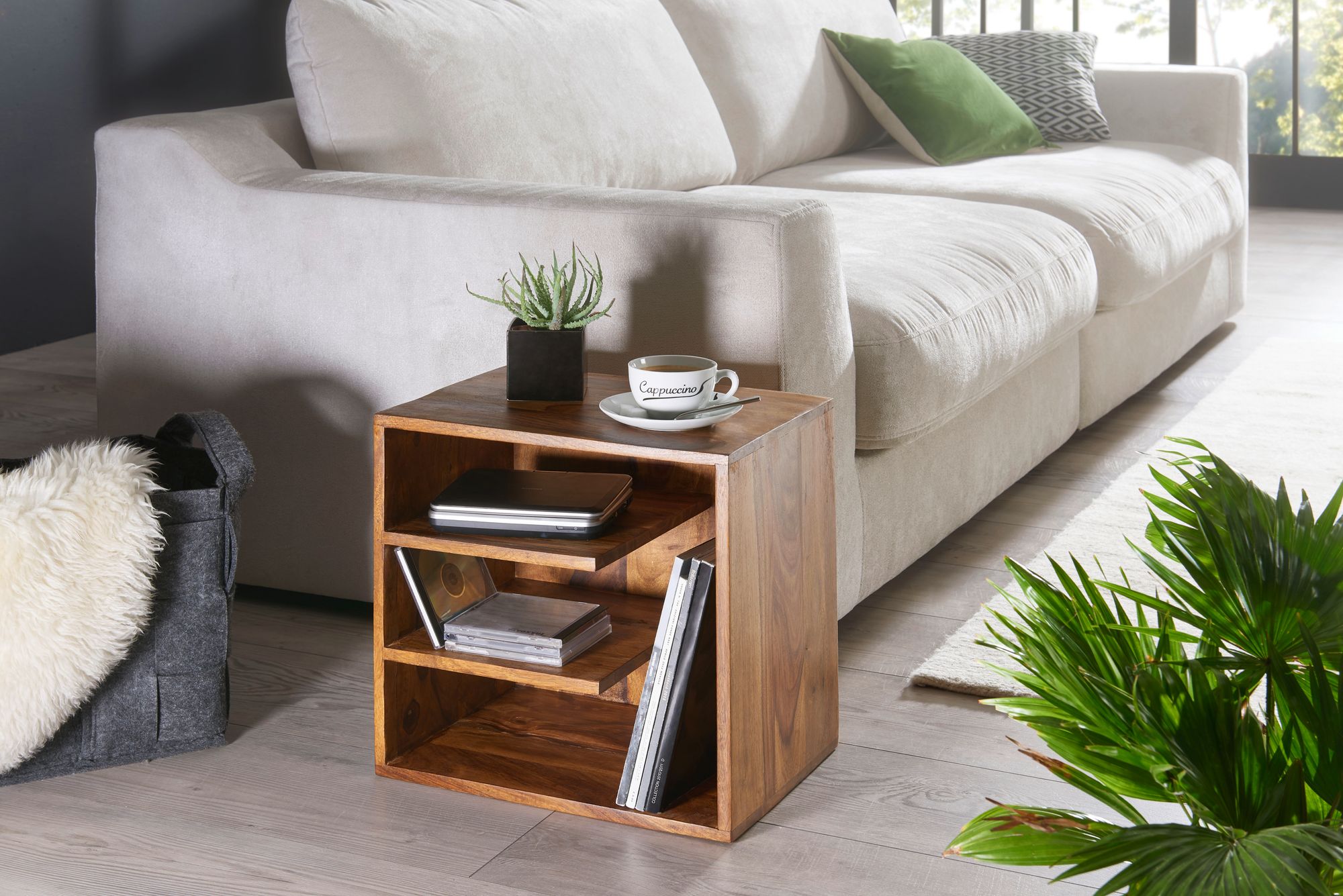 FineBuy Beistelltisch 43x43x30 cm Sheesham Massivholz Design Nachttisch, Kleiner Wohnzimmertisch mit Ablagen, Designer Holztisch massiv, Nachtkonsole Nachtkommode Holz, Anstelltisch modern | Farbe: Braun FineBuy Beistelltisch 43x43x30 cm Sheesham Massivholz Design Nachttisch, Kleiner Wohnzimmertisch mit Ablagen, Designer Holztisch massiv, Nachtkonsole Nachtkommode Holz, Anstelltisch modern | Farbe: Braun