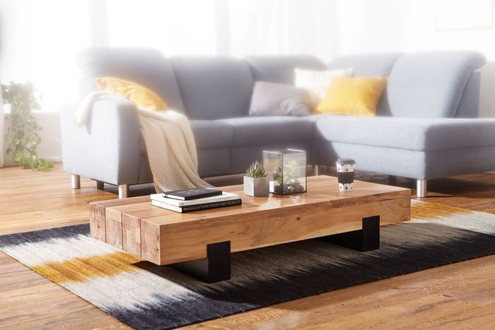FineBuy Couchtisch 130x25x59 cm Akazie Massivholz / Metall Sofatisch, Design Wohnzimmertisch Modern, Stubentisch Braun / Schwarz, Designer Kaffeetisch Massiv, Tisch Wohnzimmer Rechteckig 4250950286337