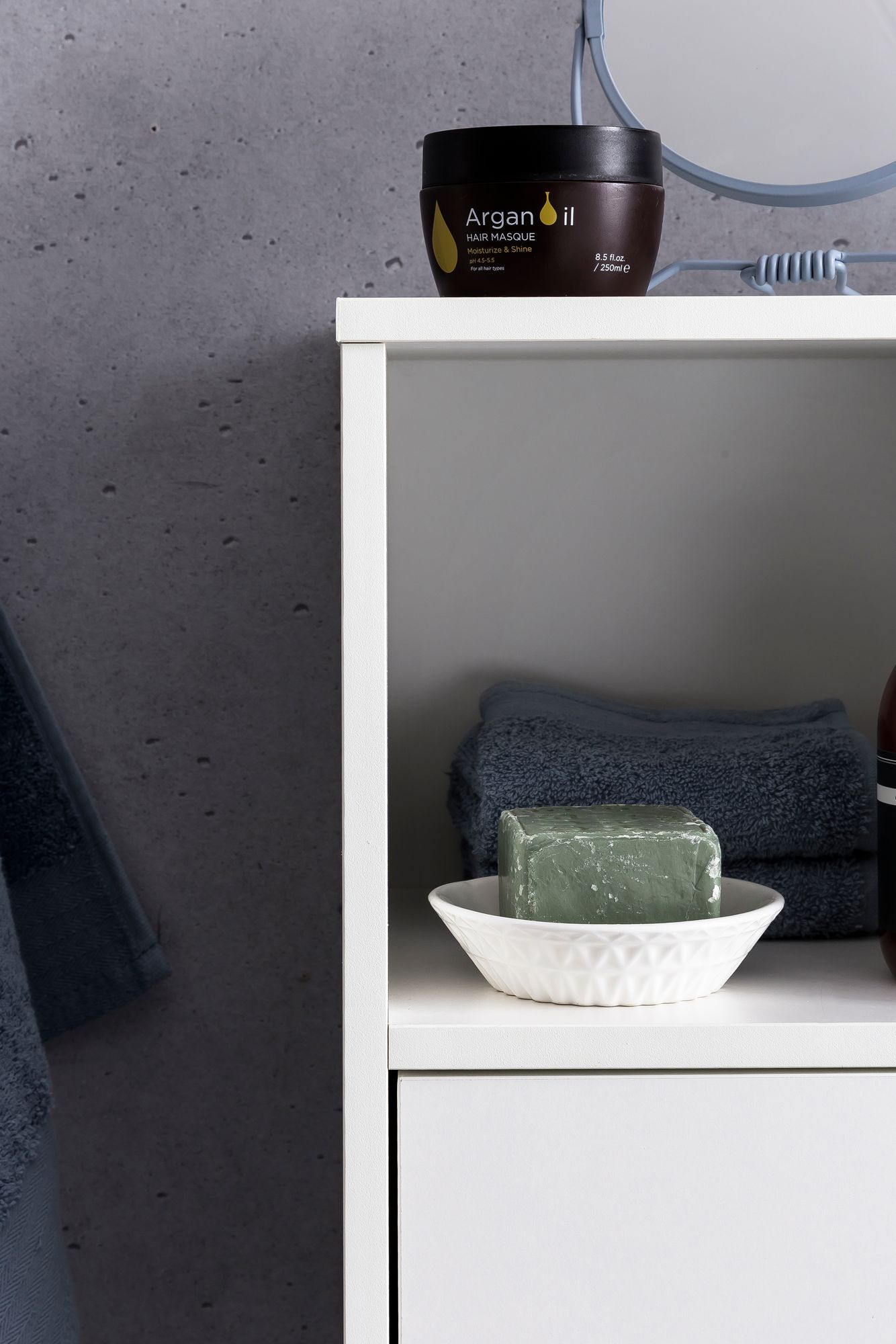 FineBuy Badschrank 30 x 95,5 x 30 cm Weiß Holz mit Tür und Ablagefach, Kleiner Bad-Schrank Beistellschrank Stehend, Badregal Schmal Freistehend Badezimmerkommode, Badmöbel Badezimmermöbel | Farbe: Weiß FineBuy Badschrank 30 x 95,5 x 30 cm Weiß Holz mit Tür und Ablagefach, Kleiner Bad-Schrank Beistellschrank Stehend, Badregal Schmal Freistehend Badezimmerkommode, Badmöbel Badezimmermöbel | Farbe: Weiß