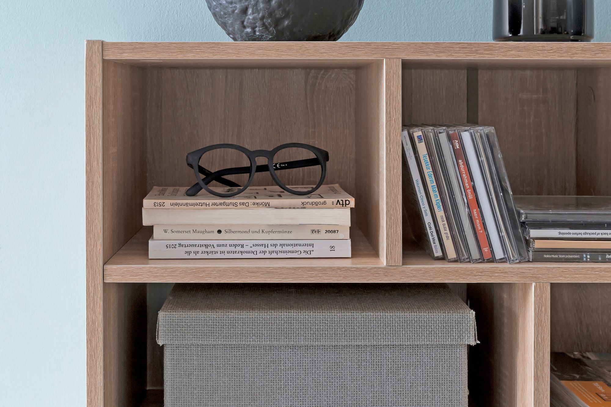 FineBuy Bücherregal 80x68,5x29,5 cm Regal Standregal modern, Flurregal Schuhregal schmal, Holzregal mit Fächern, Ablageregal Abstellraum | Farbe: Weiß