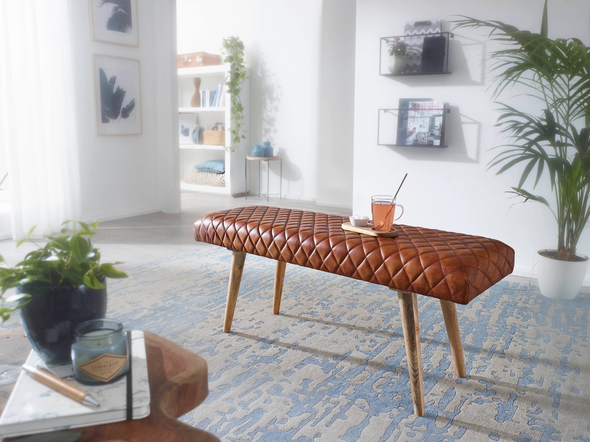 FineBuy gepolsterte Sitzbank 115 cm Massivholz Echtleder Braun - Retro Polsterbank für Garderobe Schlafzimmer & Wohnzimmer - Garderobenbank Eingangsbereich | Farbe: Braun