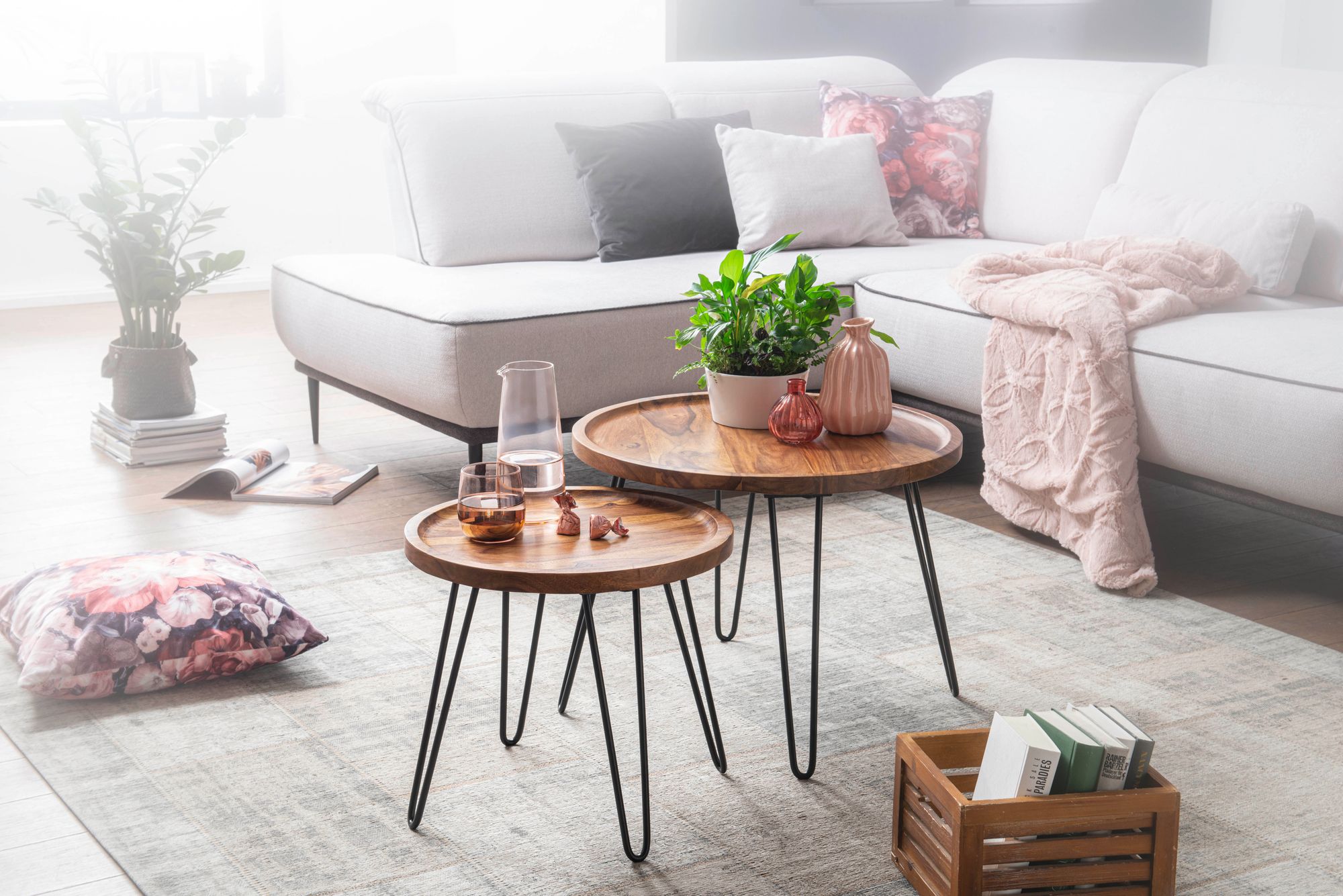 FineBuy Design Couchtisch Sheesham Massivholz 45x40x45 cm Wohnzimmertisch Rund, Sofatisch mit Haarnadelbeine, Kaffeetisch aus Holz und Metall | Farbe: Braun FineBuy Design Couchtisch Sheesham Massivholz 45x40x45 cm Wohnzimmertisch Rund, Sofatisch mit Haarnadelbeine, Kaffeetisch aus Holz und Metall | Farbe: Braun