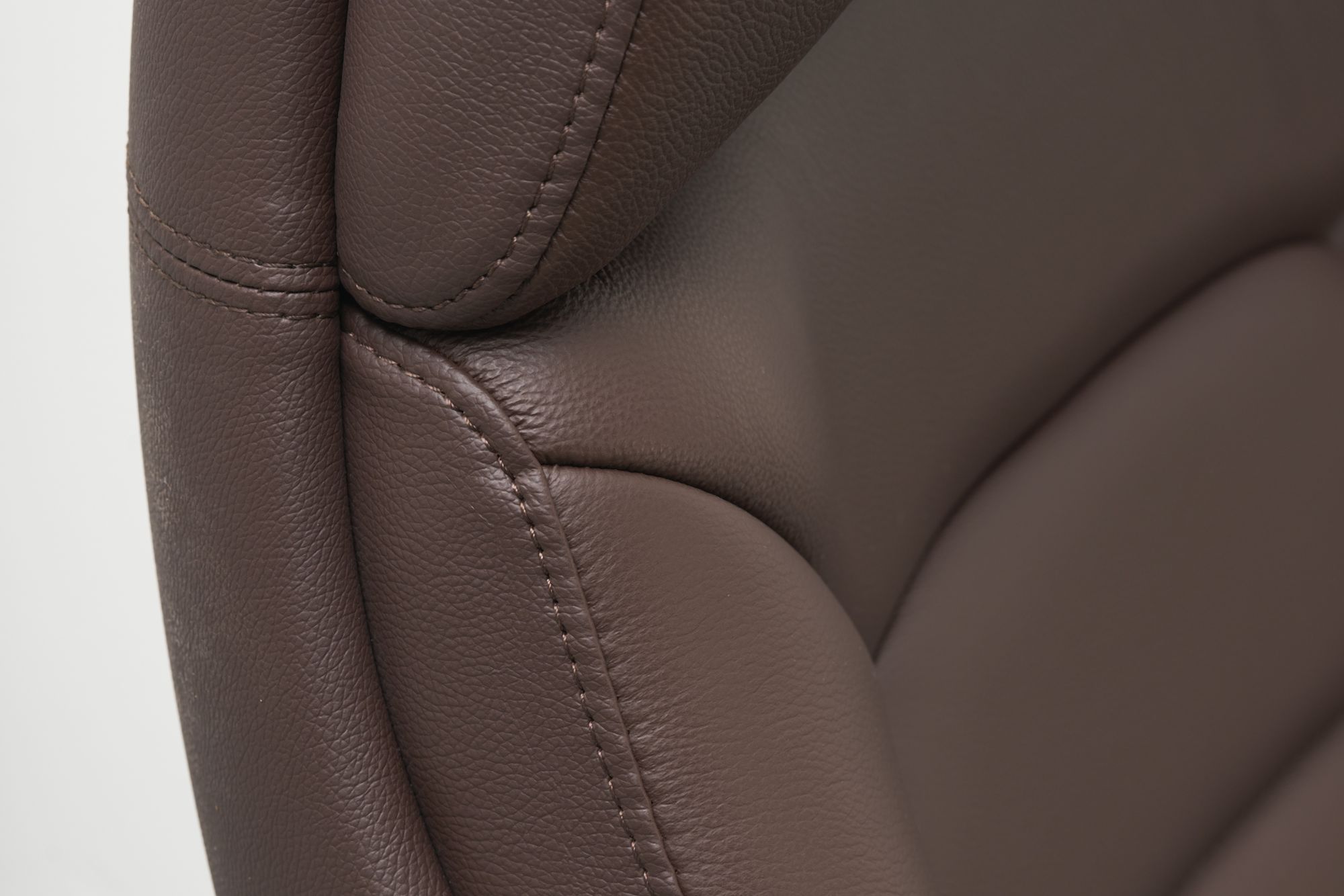 FineBuy Designer Bürostuhl Bezug Echtleder Schreibtischstuhl bis 120 kg, XXL Design Chefsessel höhenverstellbar, Drehstuhl ergonomisch mit Armlehnen & hoher Rückenlehne, Wippfunktion | Farbe: Braun