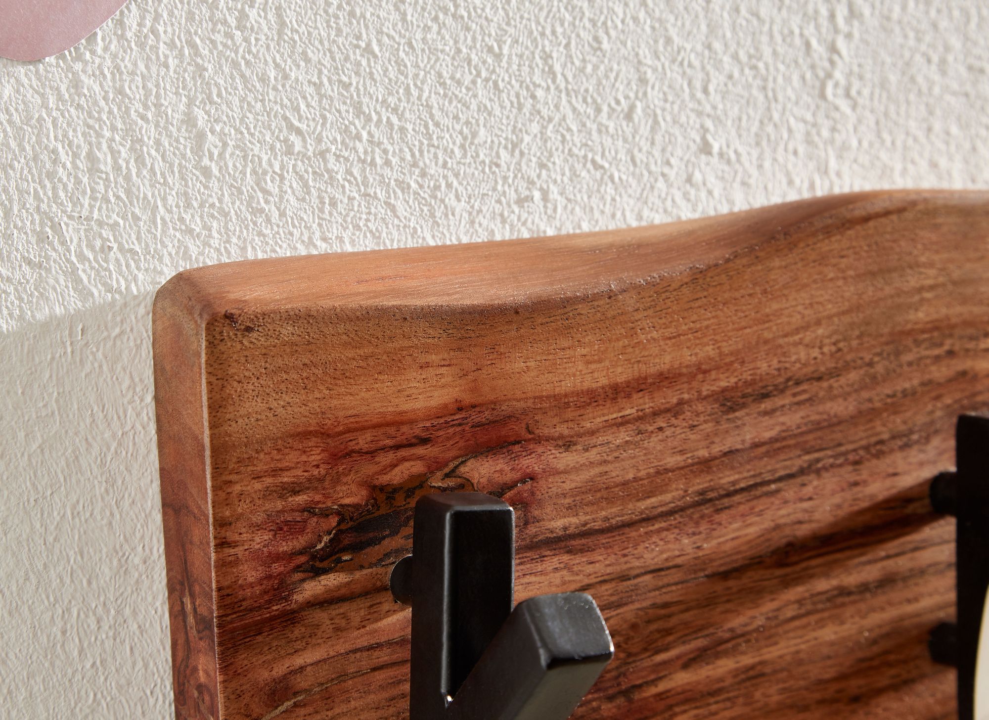 FineBuy Wandgarderobe Akazie Massivholz Baumkante - Garderobenpaneel massiv Holz - Wand Garderobenleiste Hakenleiste - Kleiderhaken | Farbe: Braun