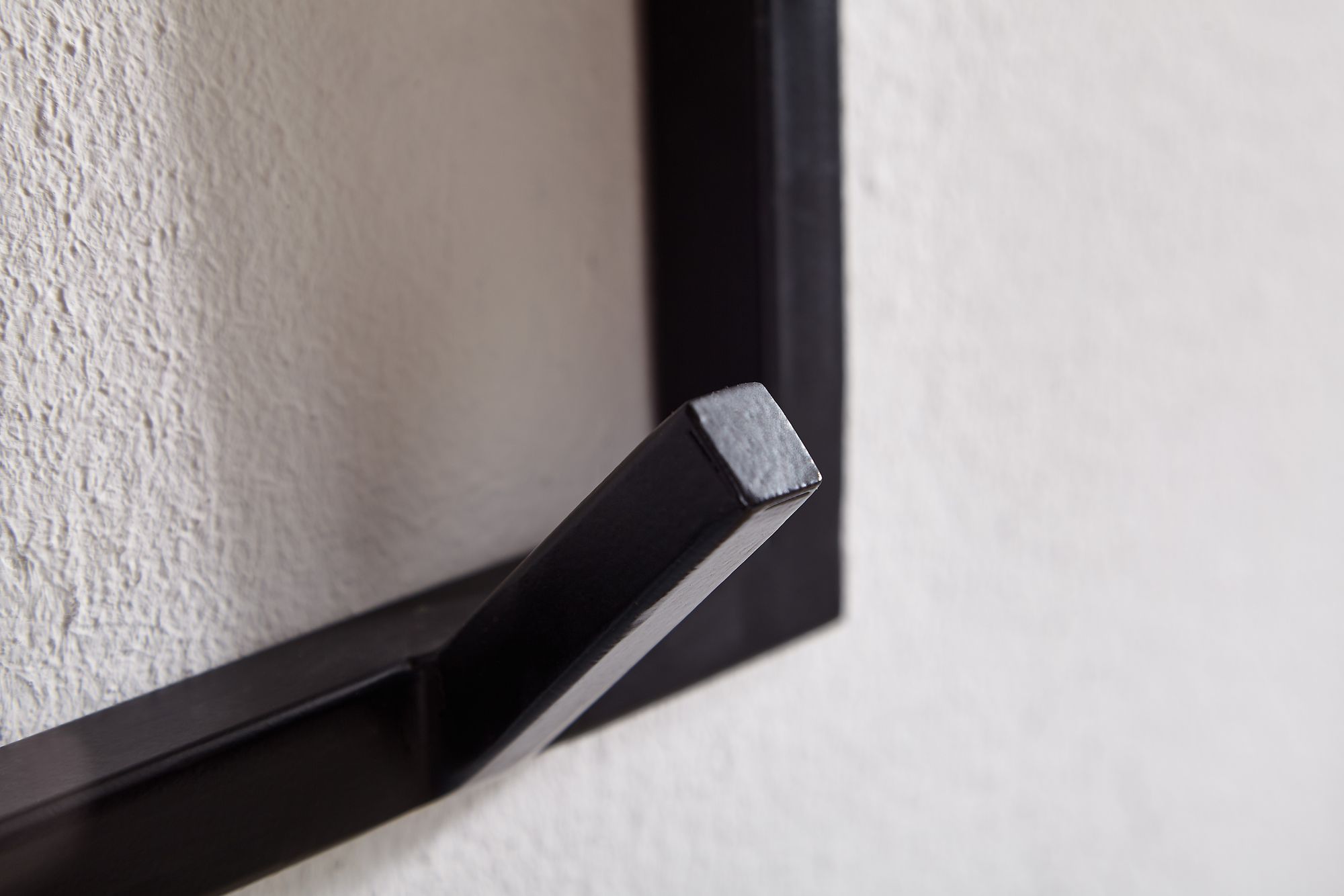 FineBuy Wandgarderobe Akazie Massivholz 70 cm mit Ablage - Garderobenpaneel mit Hutablage - Wand Garderobenleiste Hakenleiste - 5 Kleiderhaken Metall | Farbe: Braun