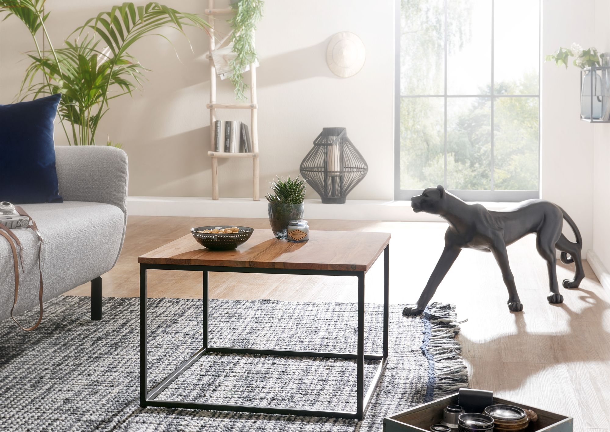 FineBuy Couchtisch 60x60x41 cm Massivholz Metall Sofatisch Wohnzimmertisch Akazie, Stubentisch Industrial Quadratisch, Holztisch Kaffeetisch Massiv, Tisch Wohnzimmer | Farbe: Braun FineBuy Couchtisch 60x60x41 cm Massivholz Metall Sofatisch Wohnzimmertisch Akazie, Stubentisch Industrial Quadratisch, Holztisch Kaffeetisch Massiv, Tisch Wohnzimmer | Farbe: Braun