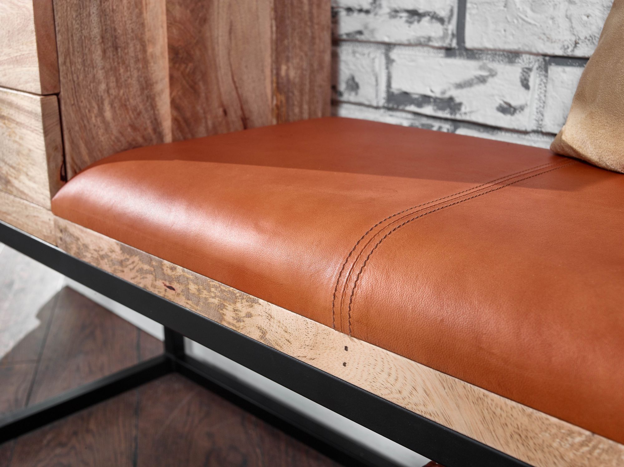 FineBuy gepolsterte Sitzbank 100 cm Massivholz Echtleder Schwarz mit Schublade - Retro Polsterbank für Garderobe, Schlafzimmer, Wohnzimmer  - Garderobenbank Eingangsbereich | Farbe: Schwarz