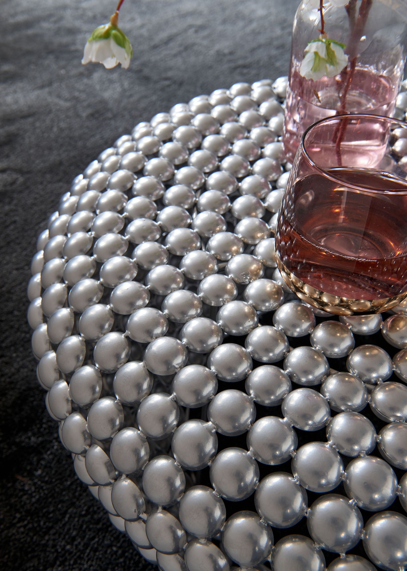 FineBuy Design Couchtisch rund 60 cm Metall - Handgefertigter runder Wohnzimmertisch aus Aluminium - Alu Loungetisch - Dekotisch | Farbe: Gold