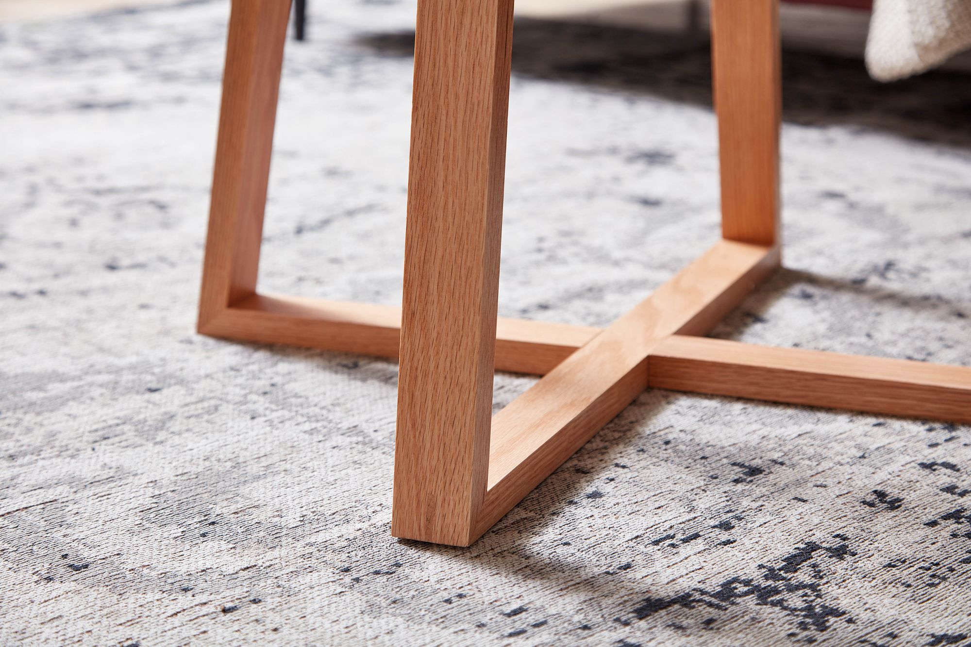 FineBuy Couchtisch Eiche Massivholz / Glas Sofatisch Rund Wohnzimmertisch, Design Stubentisch Modern, Holztisch Kaffeetisch, Tisch Wohnzimmer Echtholz | Farbe: Transparent