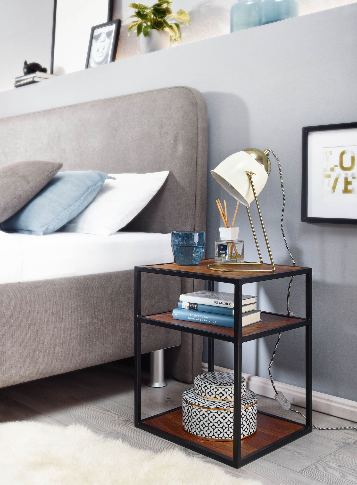 FineBuy Nachttisch Sheesham Massivholz / Metall 40x50x35 cm Beistelltisch Hoch, Design Nachtkonsole Boxspringbett mit Ablage, Industrial Wohnzimmertisch Hoch mit Stauraum | Farbe: Braun FineBuy Nachttisch Sheesham Massivholz / Metall 40x50x35 cm Beistelltisch Hoch, Design Nachtkonsole Boxspringbett mit Ablage, Industrial Wohnzimmertisch Hoch mit Stauraum | Farbe: Braun