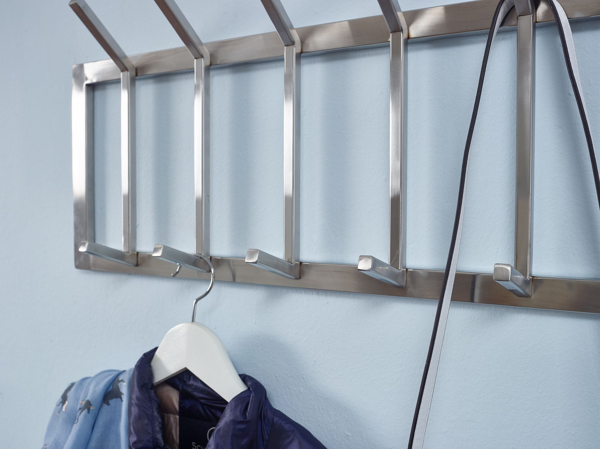 FineBuy Wandgarderobe Metall Silber 65 cm - Design Garderobenpaneel - Wand Garderobenleiste mit Hakenleiste -  10 Kleiderhaken | Farbe: Silber