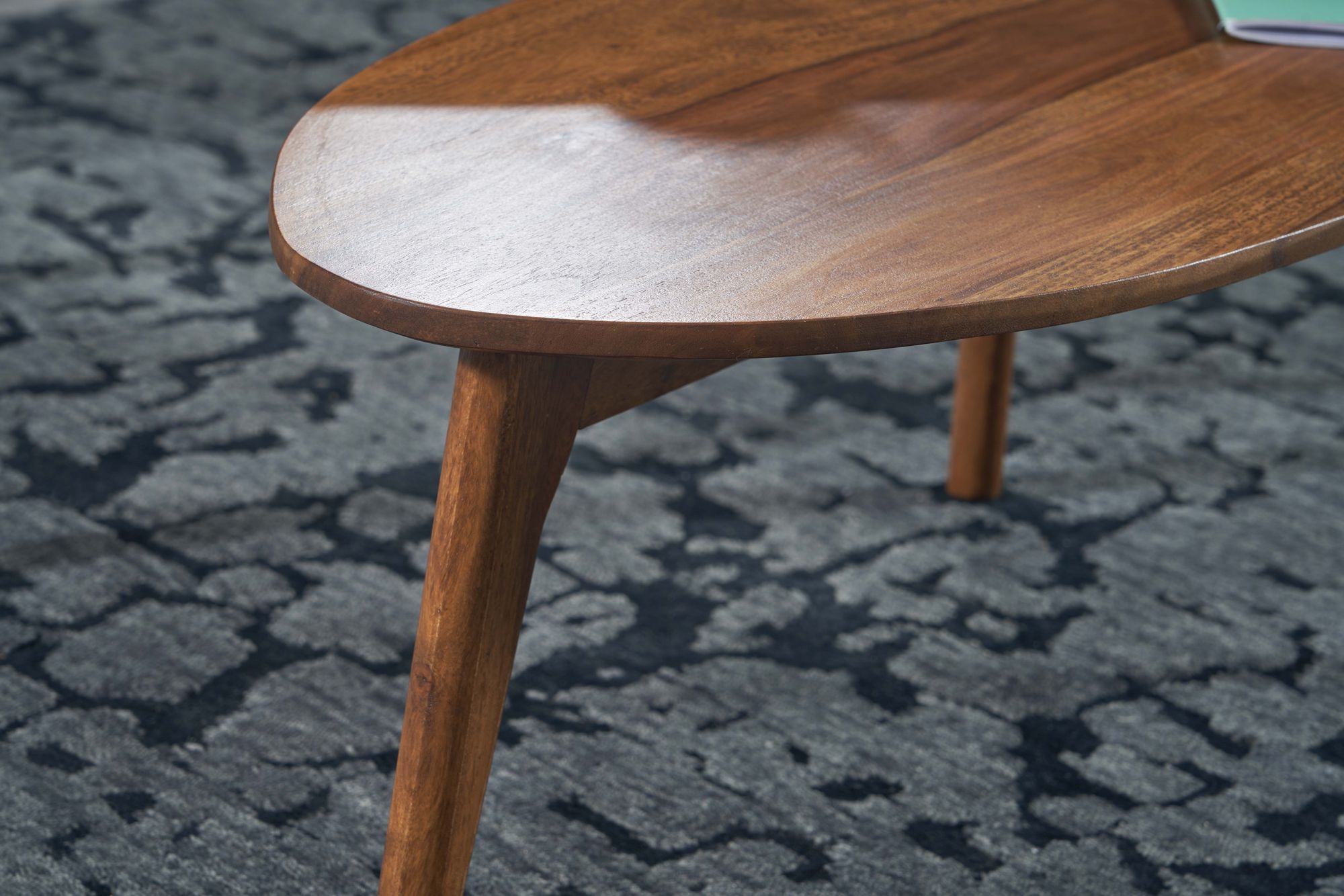 FineBuy Couchtisch Set 2er nierenförmig Mango Massivholz · Beistelltisch Wohnzimmertisch Retro Design · Satztische im Mid-Century Look mit Holzgestell | Farbe: Schwarz