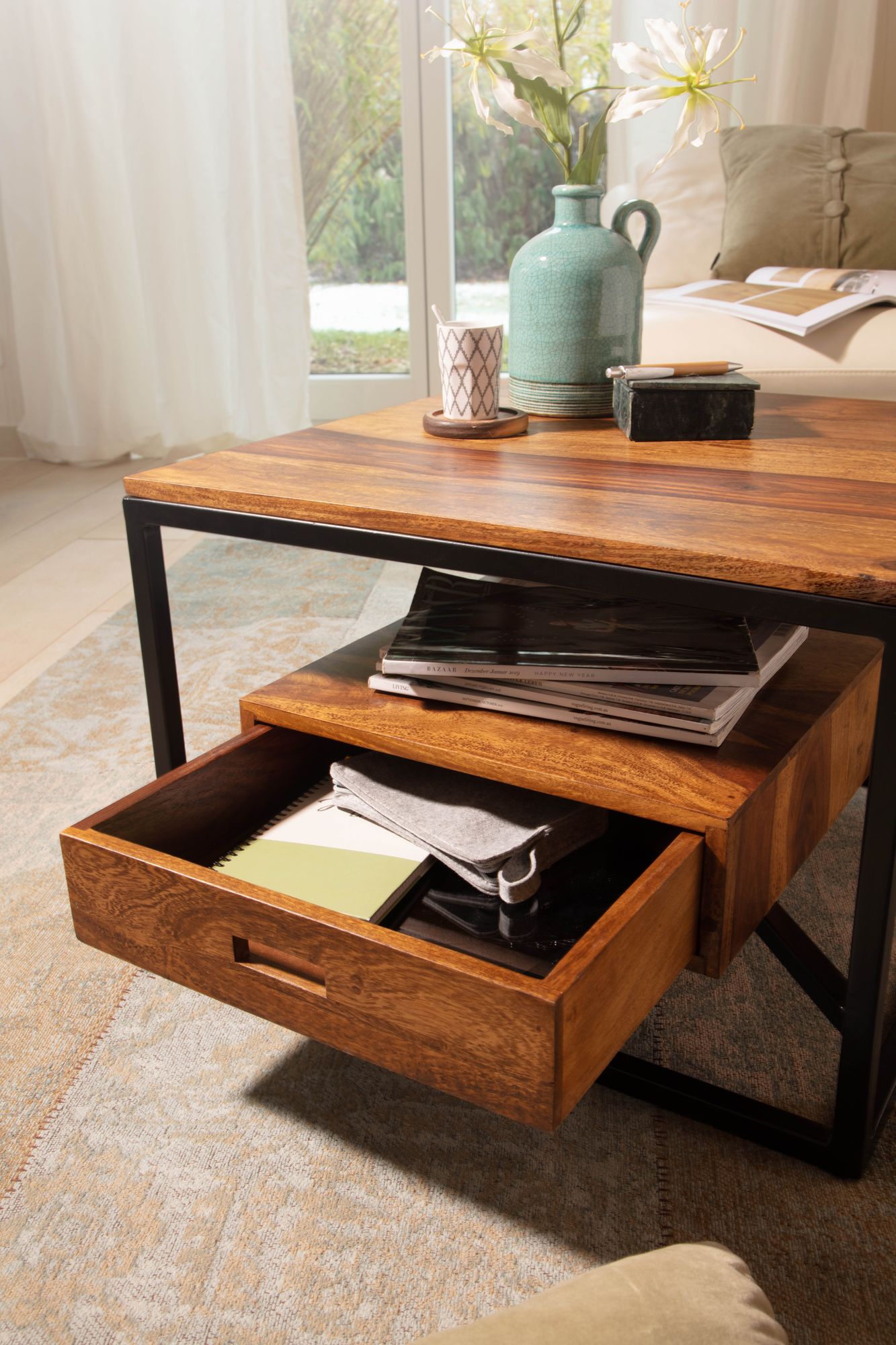 FineBuy Couchtisch 60x60x40 cm Sheesham Massivholz / Metall Sofatisch Quadratisch, Design Wohnzimmertisch Kaffeetisch Massiv mit Schublade, Kleiner Tisch Beistelltisch Wohnzimmer Modern | Farbe: Braun FineBuy Couchtisch 60x60x40 cm Sheesham Massivholz / Metall Sofatisch Quadratisch, Design Wohnzimmertisch Kaffeetisch Massiv mit Schublade, Kleiner Tisch Beistelltisch Wohnzimmer Modern | Farbe: Braun