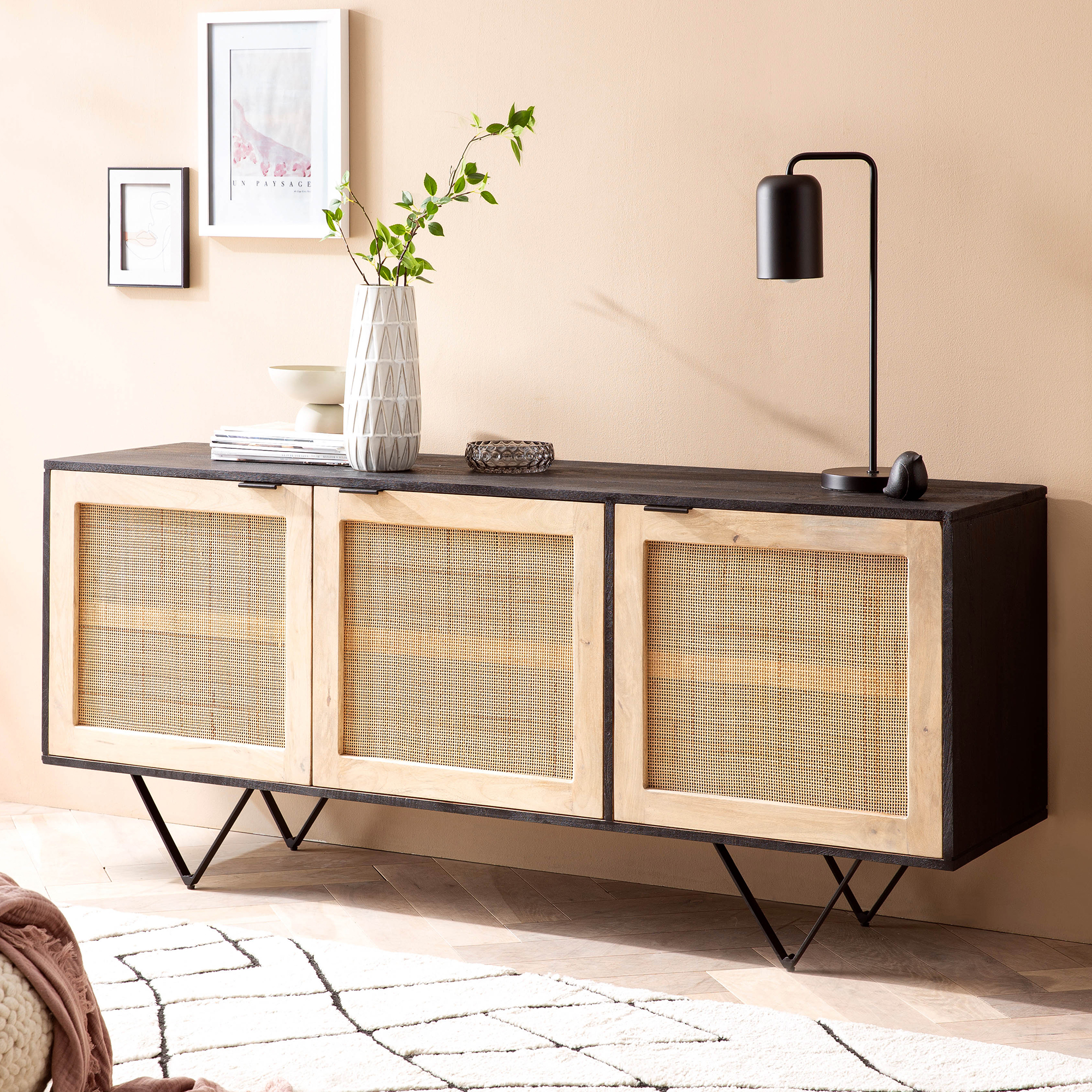 Massivholz Sideboard 175cm Mango Design Kommode mit 3 Rattan Wiener Geflecht Türen Schwarz – Ansicht 1