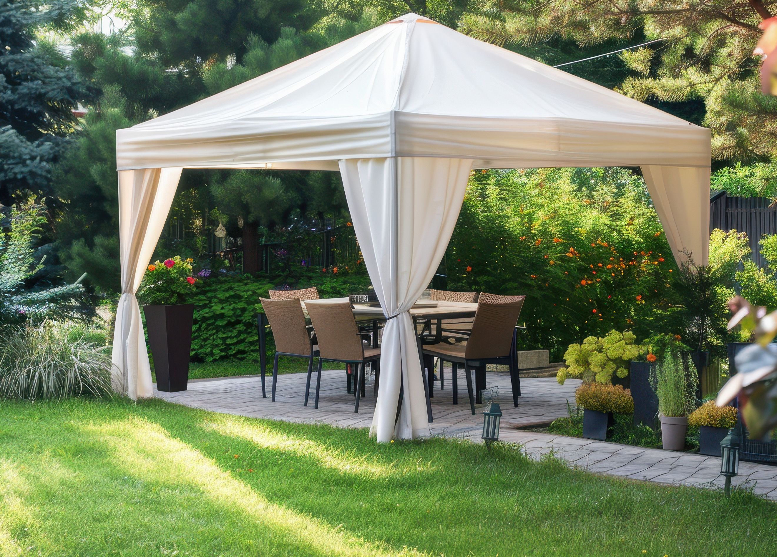 Gartenpavillons & Gazebos