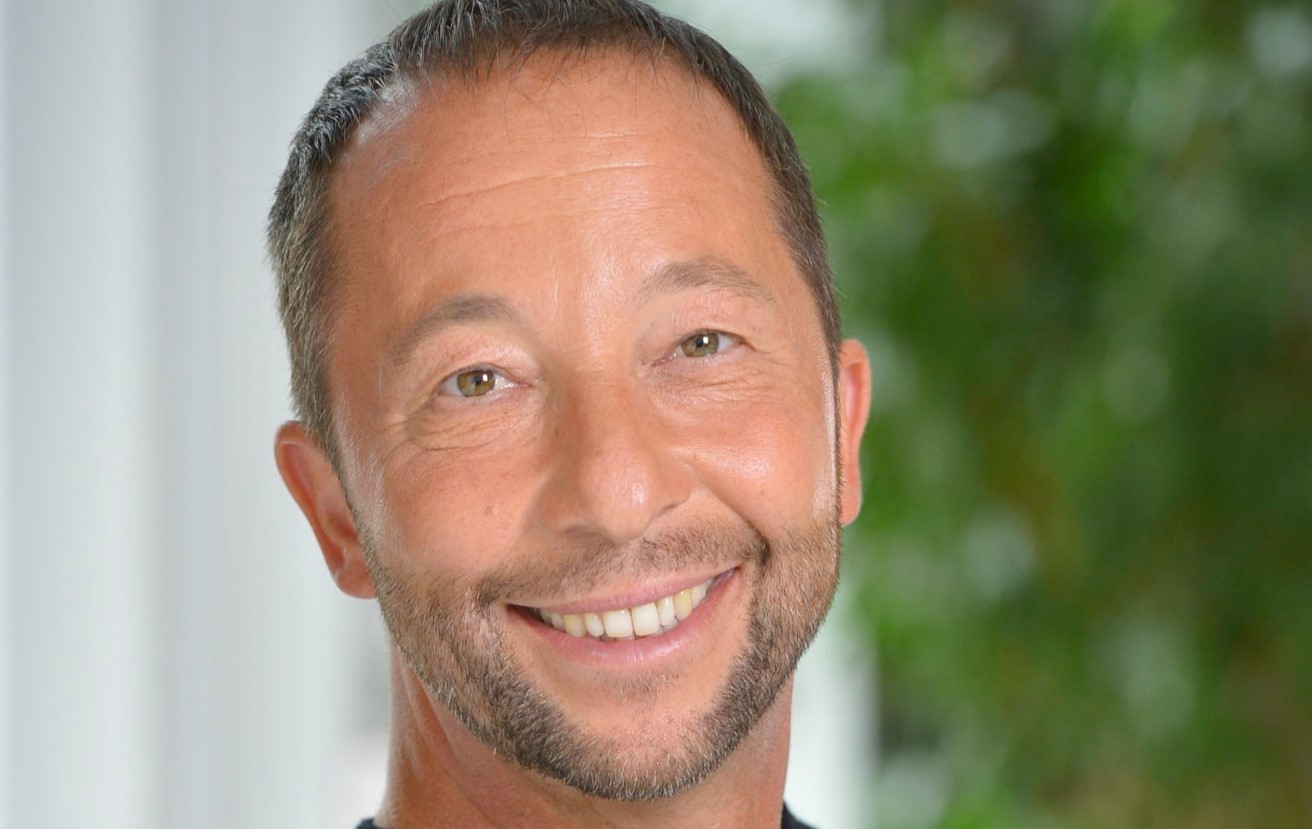 DJ BOBO