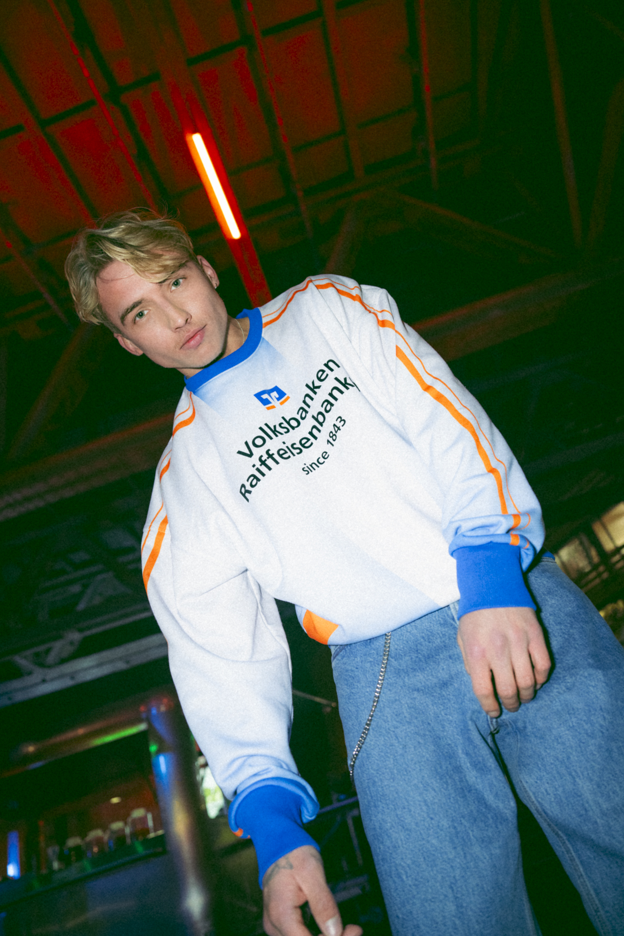     VR United Crewneck Sweater