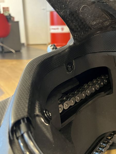 CARBONWORLD REAR MUDGUARD FOR DUCATI MULTISTRADA V4 IN MATT PLAIN WEAVE &ndash; The Carbon King