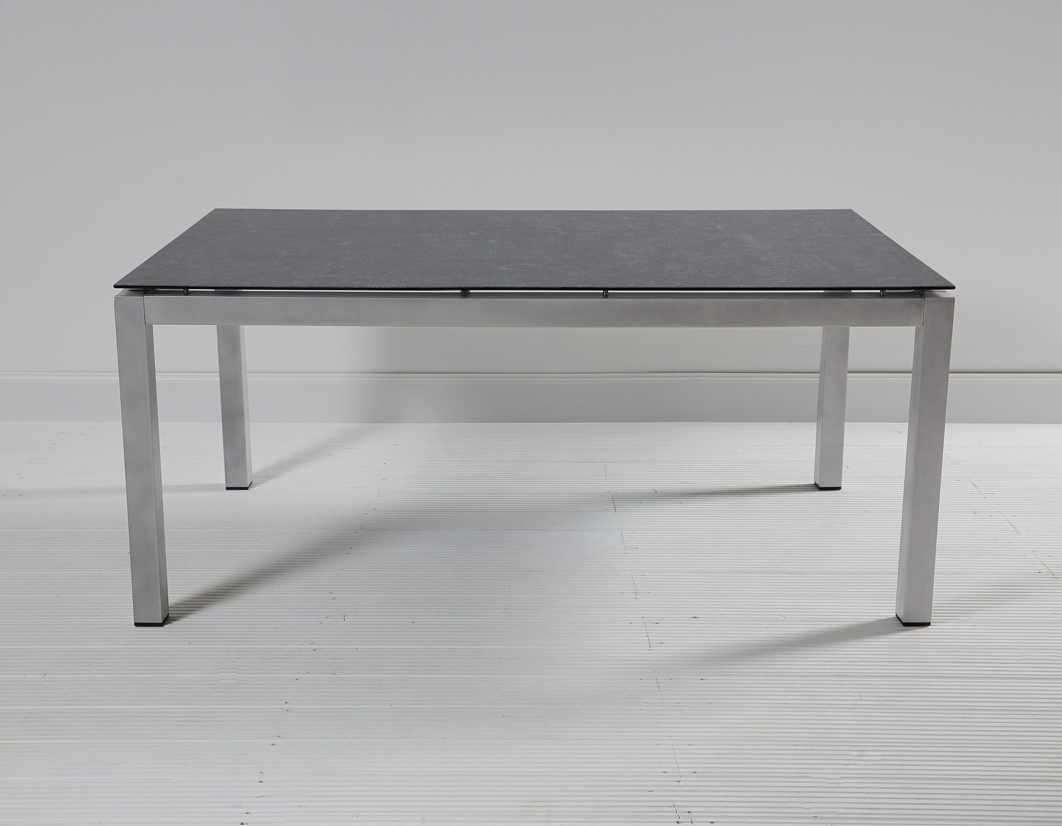 LC Garden Gartentisch Italy 160 x 90 cm Aluminium Keramik-Glas stone