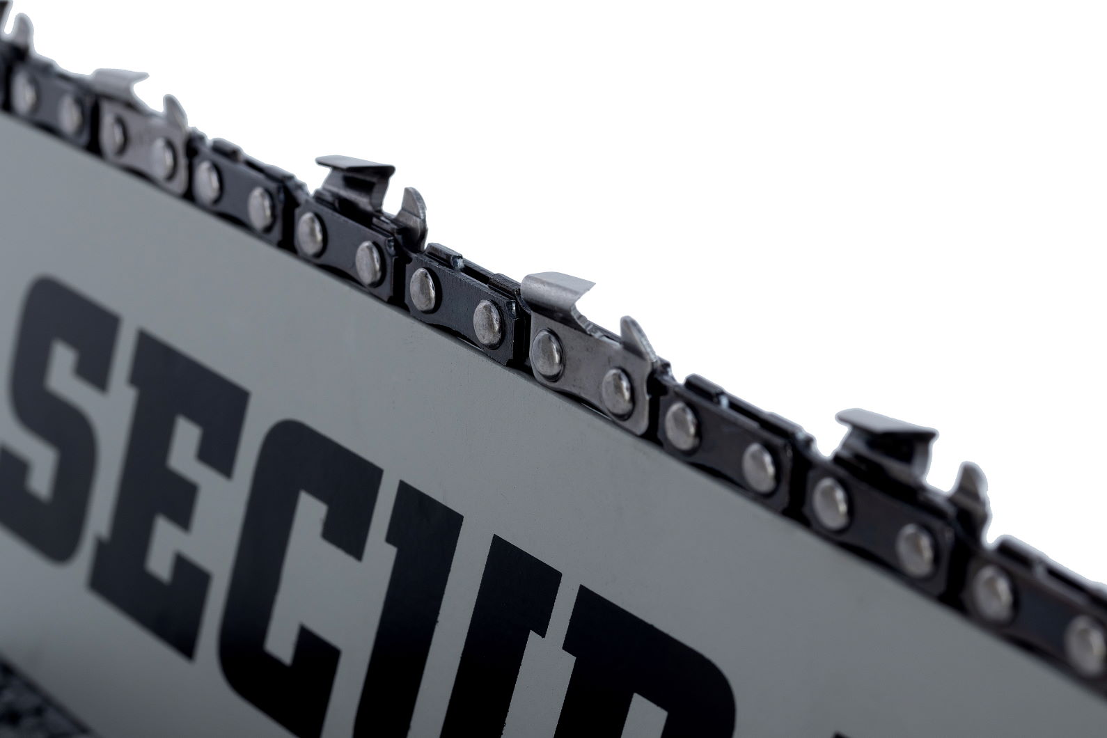 GUIDE CHAINE TRONCONNEUSE 45CM - 3/8 - 68 MAILLONS