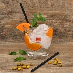 06-302260-Bormioli-Rocco-Diamond-Klar-Whiskyglaeser-39cl-Moodpicture.jpg 4er Set Diamond Trinkglas 39cl - 302260_Bild_6